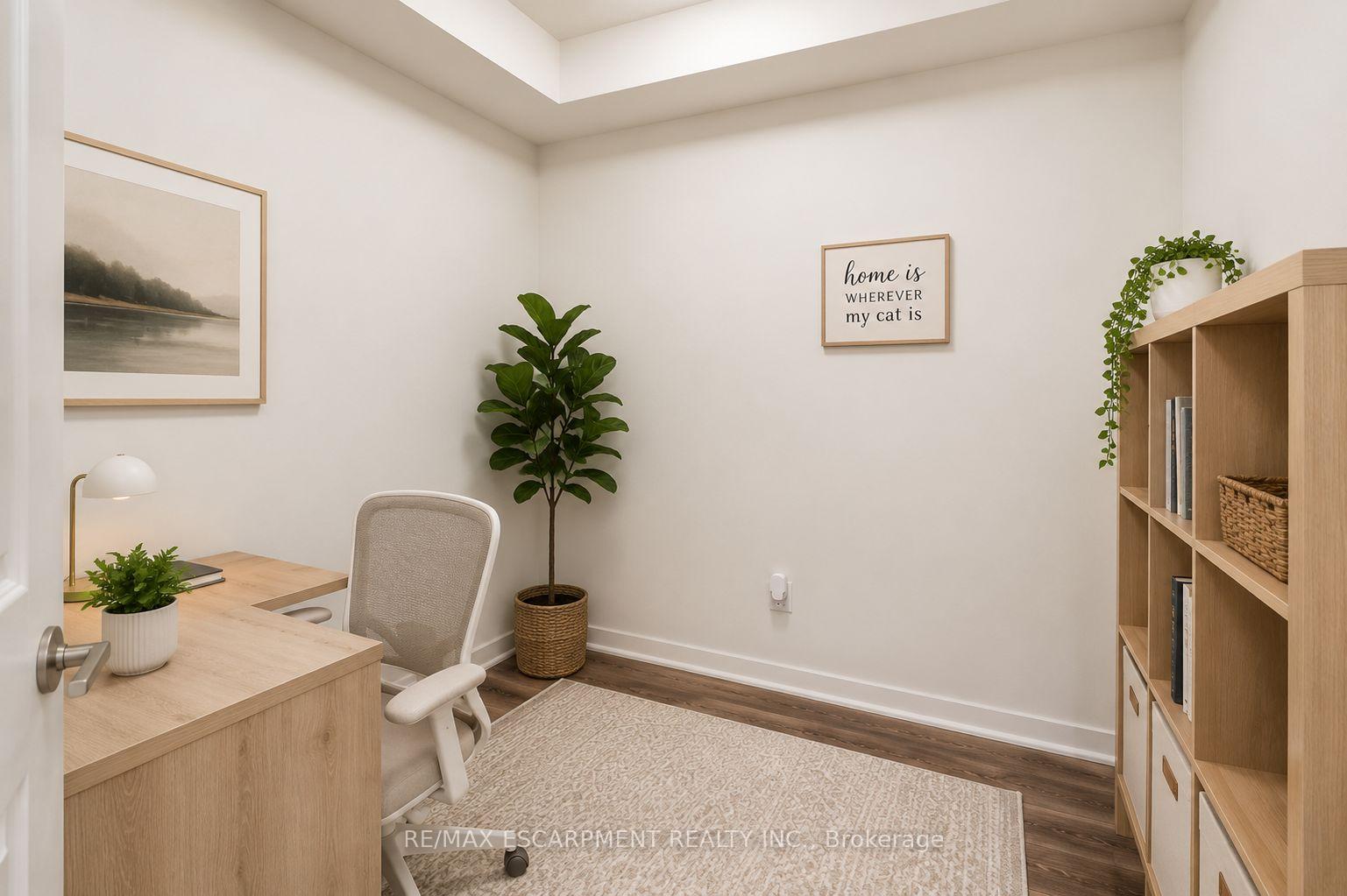 Photo 4 of Unit 102, 125 Shoreview Placeway, Hamilton, Lakeshore — HOMEH