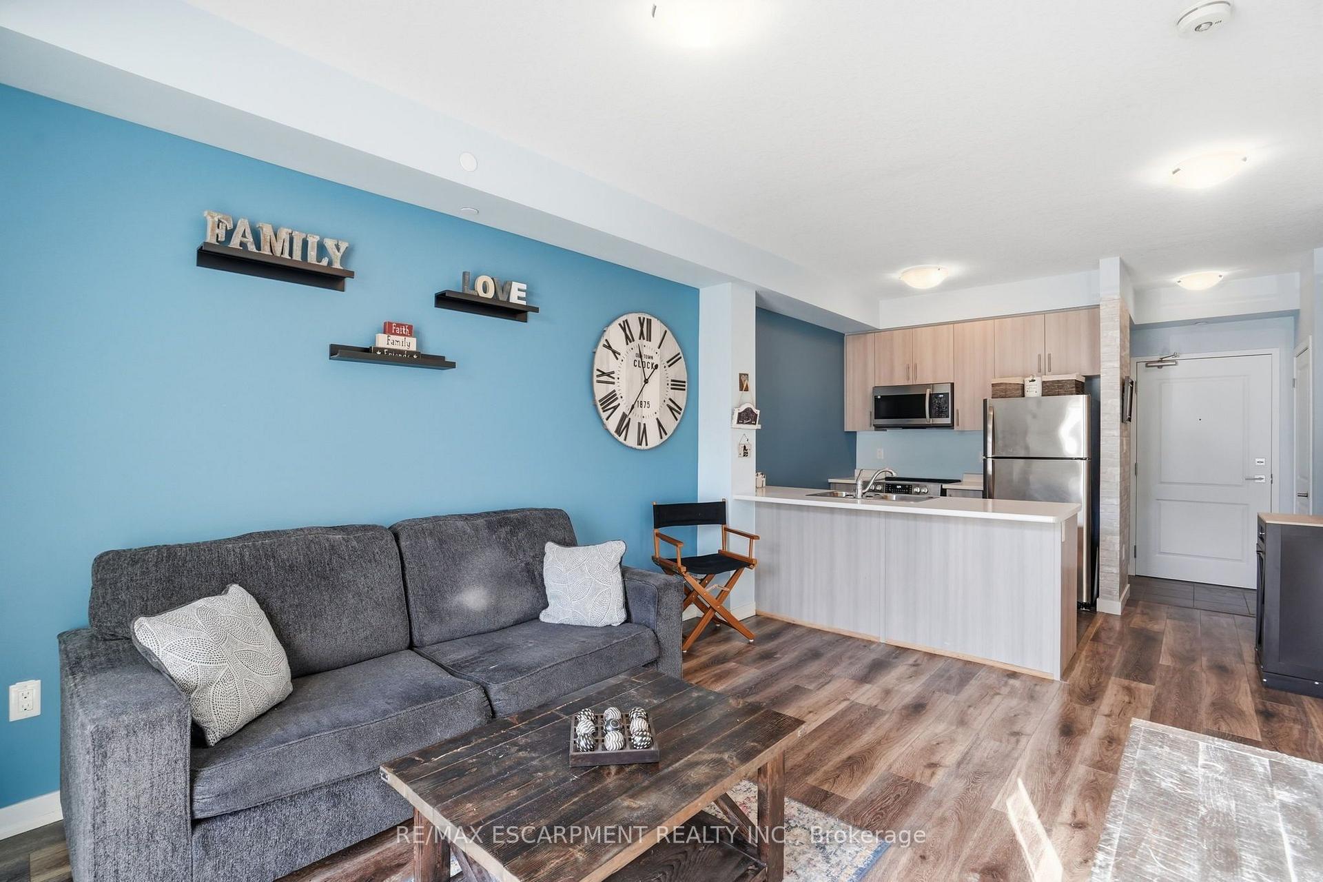 Photo 10 of Unit 102, 125 Shoreview Placeway, Hamilton, Lakeshore — HOMEH