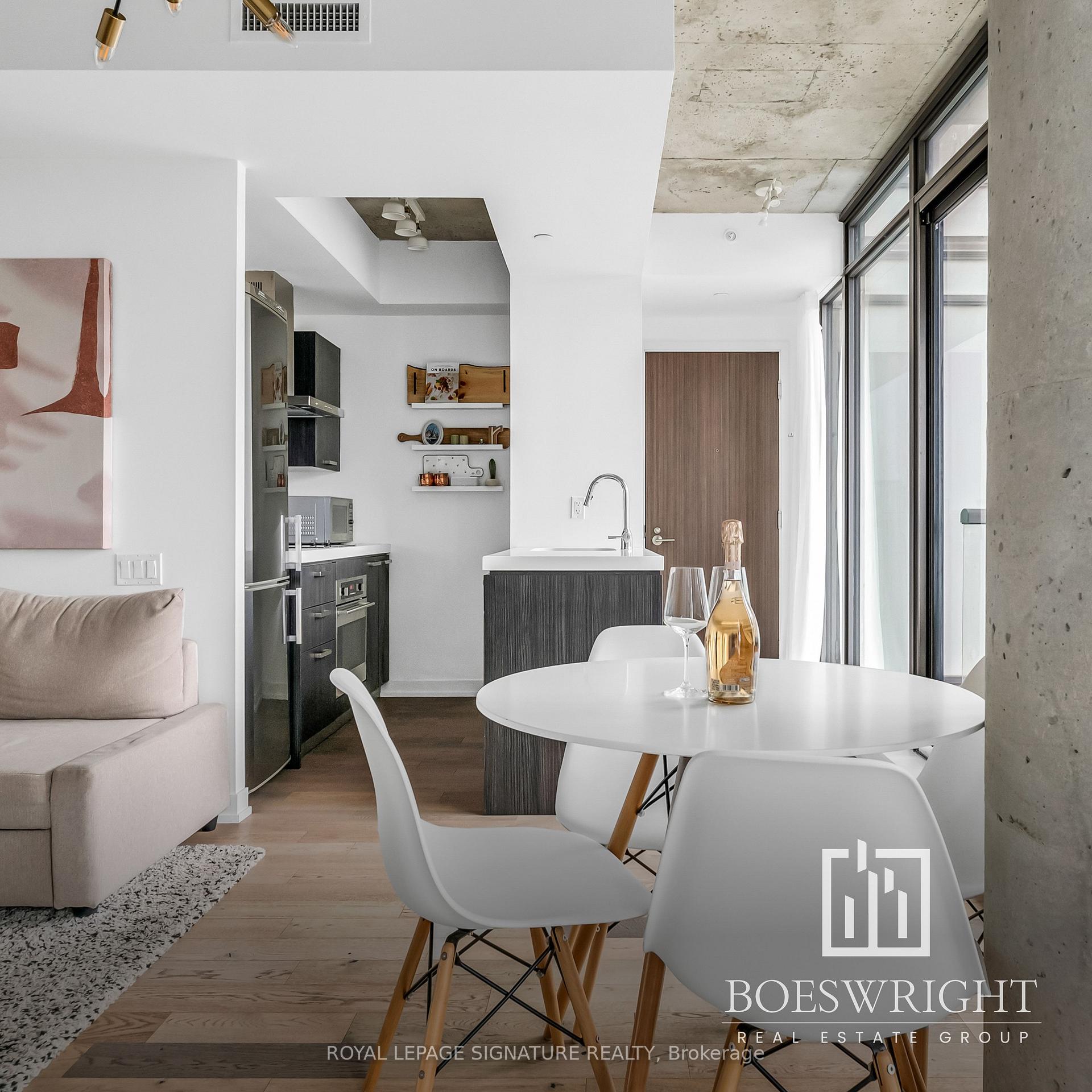 Photo 10 of Unit 916, 461 Adelaide Street W, Toronto, Waterfront Communities — HOMEH