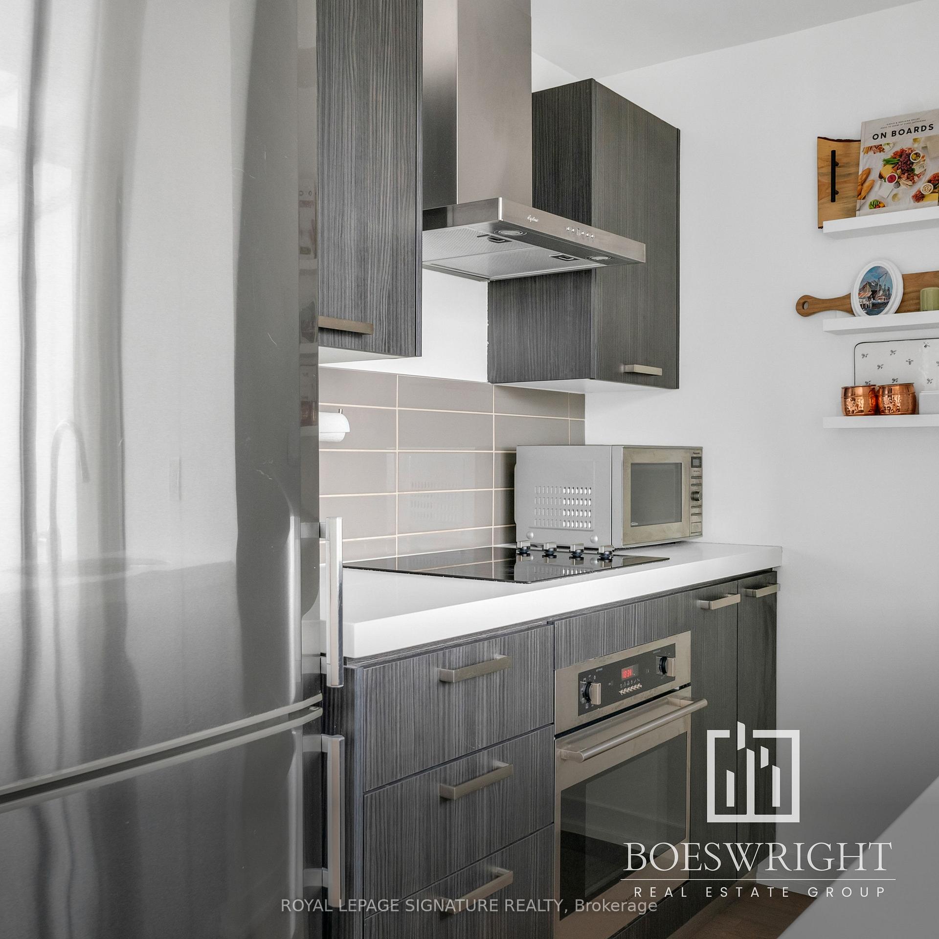 Photo 15 of Unit 916, 461 Adelaide Street W, Toronto, Waterfront Communities — HOMEH