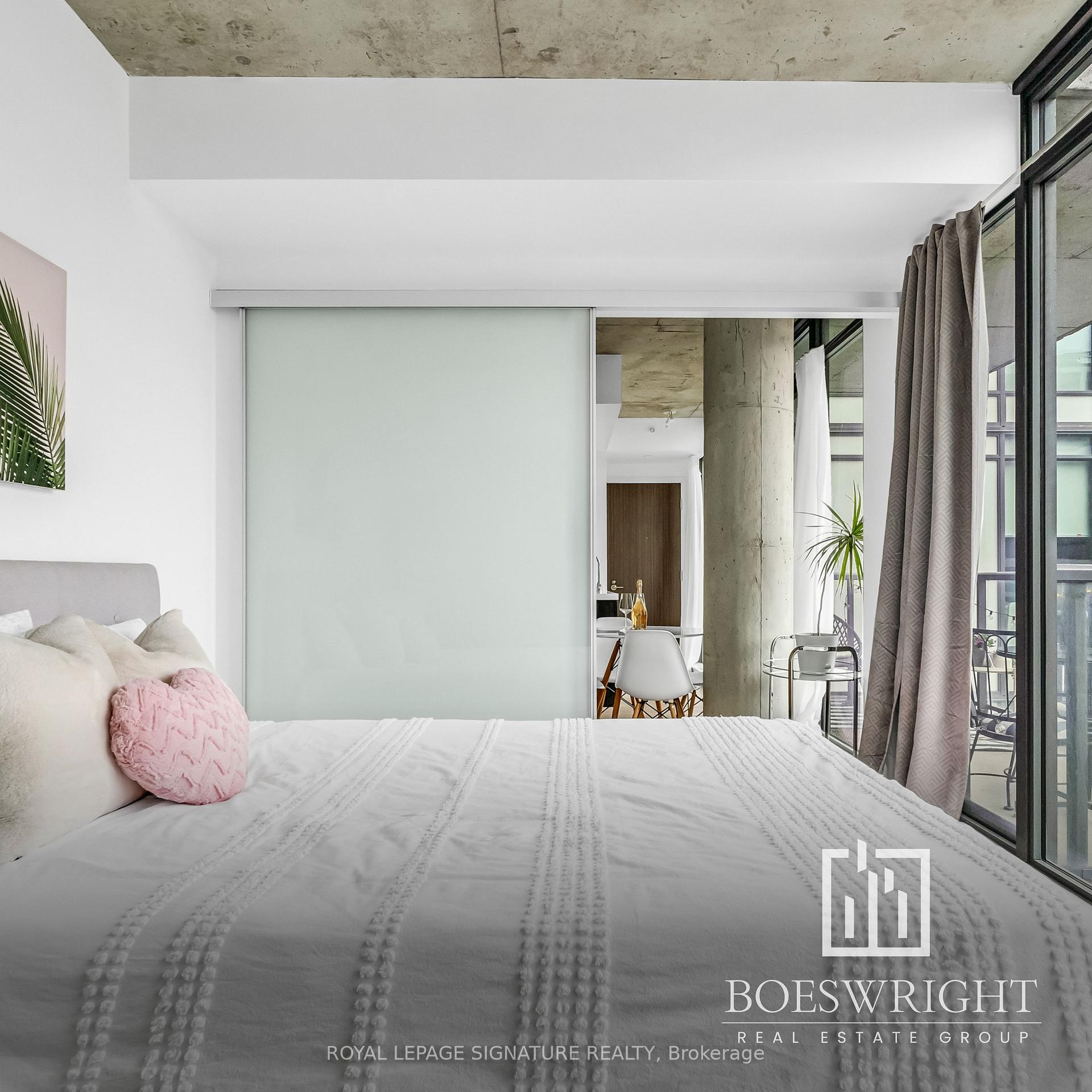 Photo 23 of Unit 916, 461 Adelaide Street W, Toronto, Waterfront Communities — HOMEH