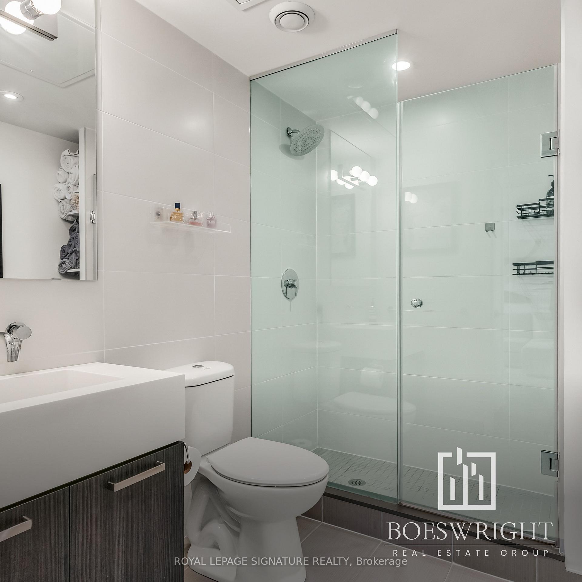 Photo 25 of Unit 916, 461 Adelaide Street W, Toronto, Waterfront Communities — HOMEH