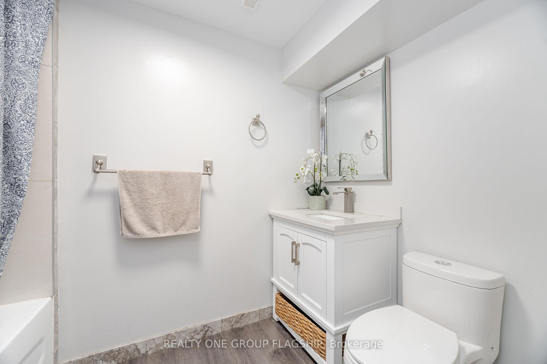 Photo 48 of 7267 Windbreak Upper Court, Mississauga, Meadowvale — HOMEH