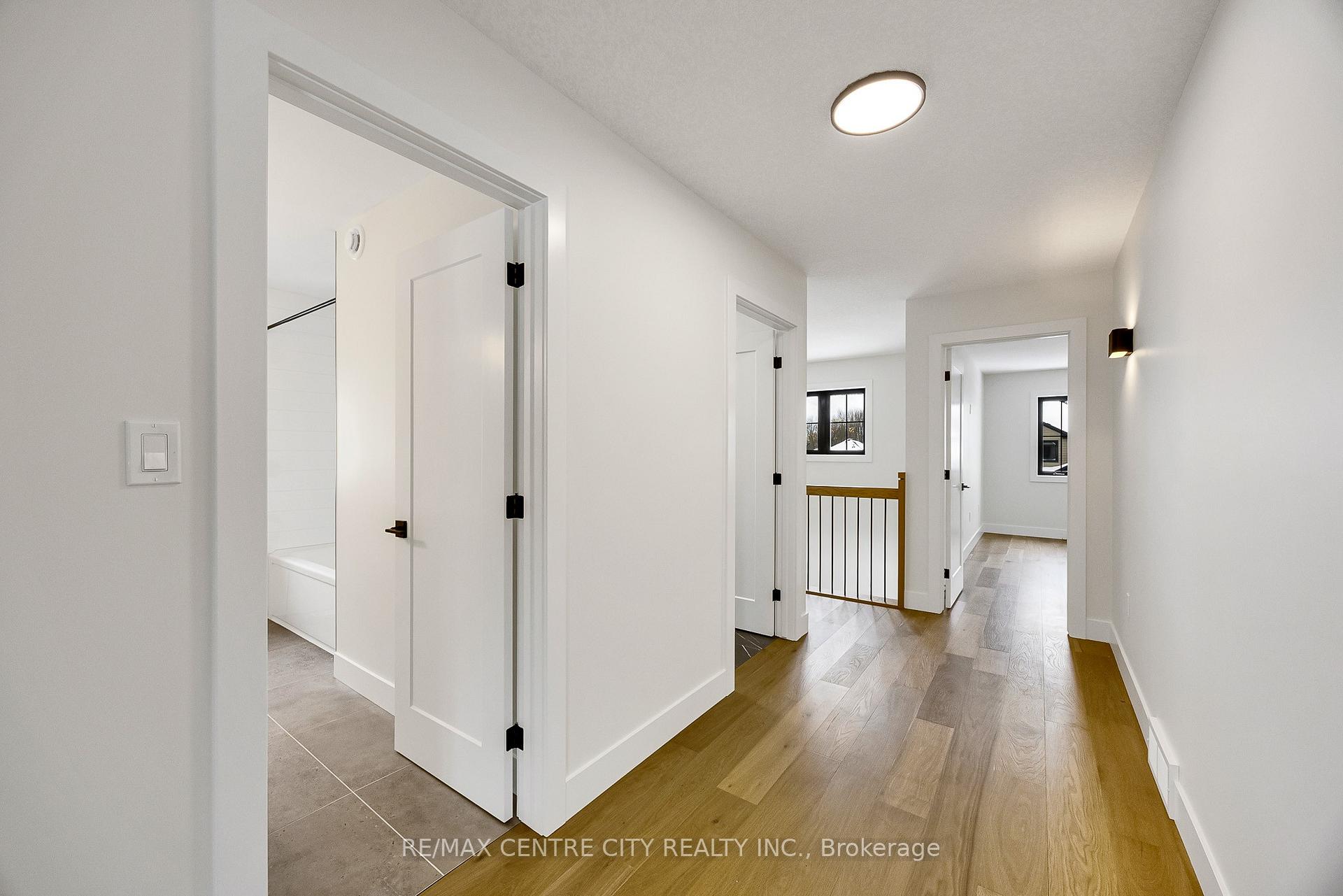 Photo 41 of 211 Foxborough Place, Thames Centre, Thorndale — HOMEH