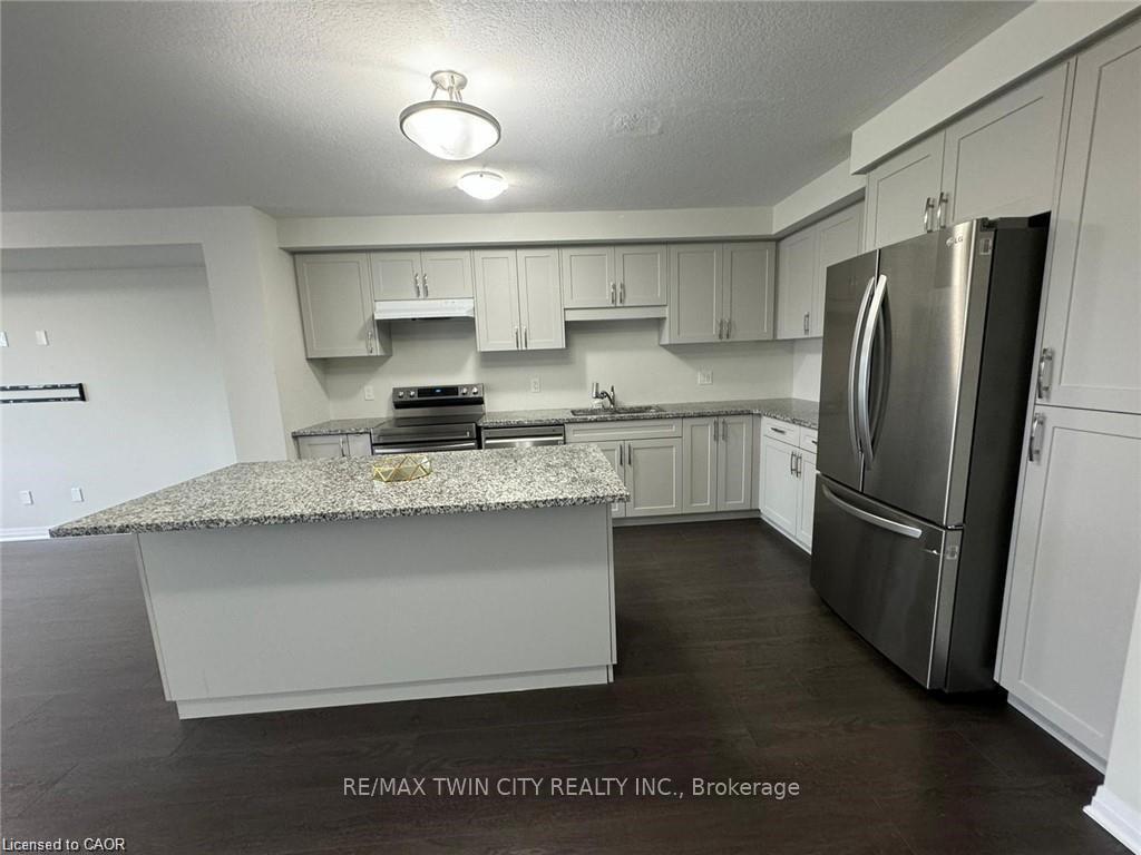Photo 4 of 35 Valencia Avenue, Kitchener, Trussler — HOMEH