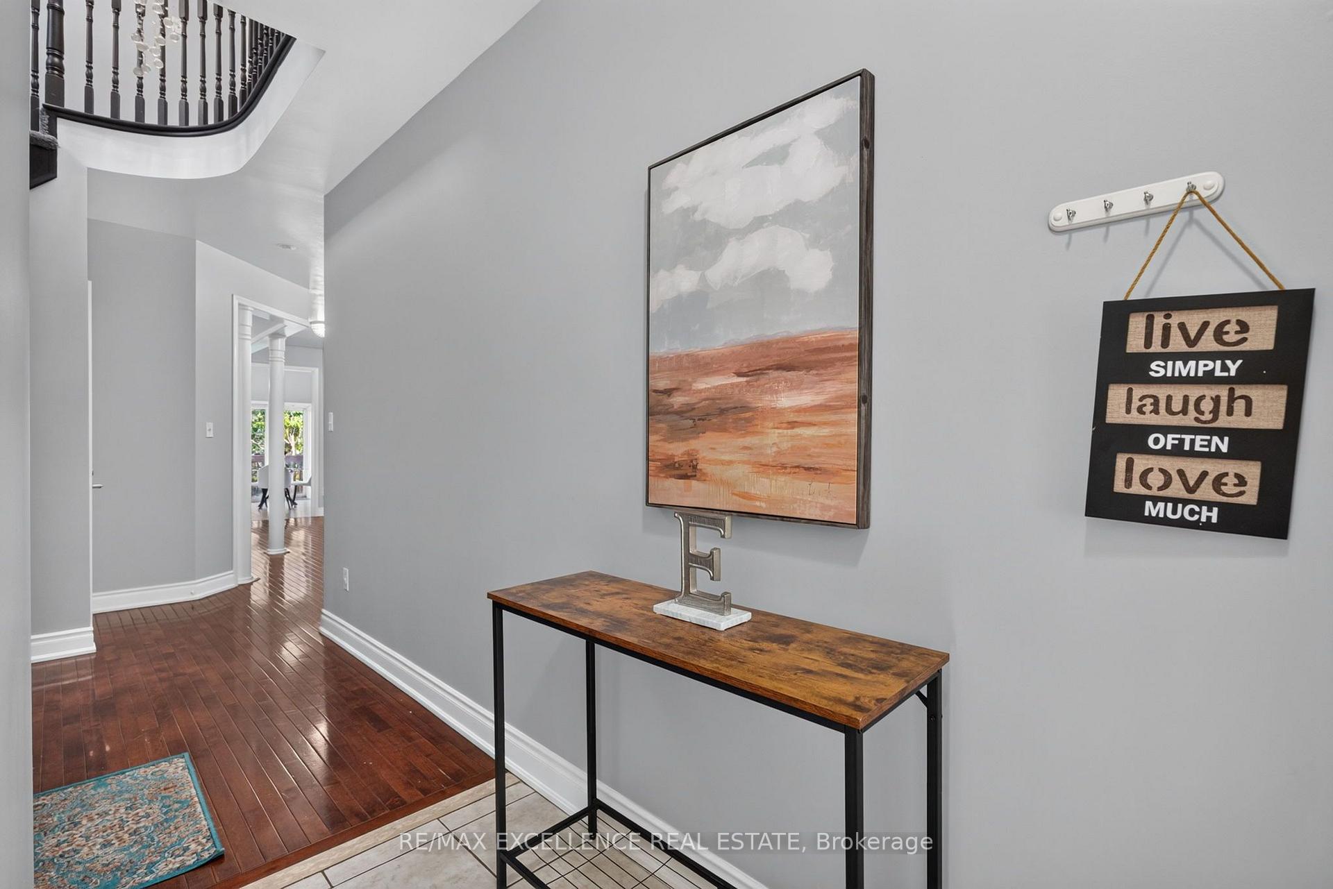 Photo 7 of 12 Summitgreen Crescent, Brampton, Sandringham-Wellington — HOMEH