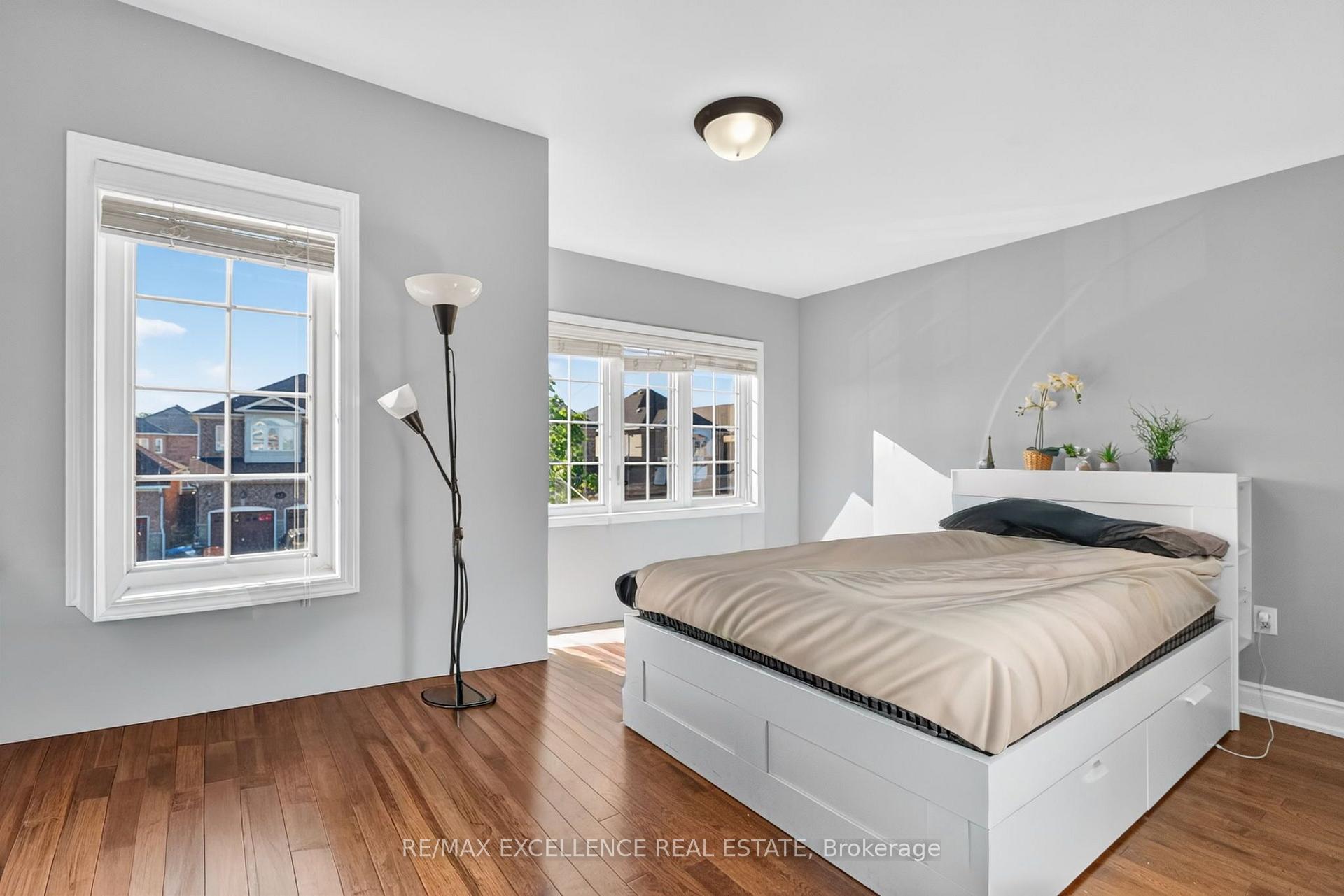 Photo 28 of 12 Summitgreen Crescent, Brampton, Sandringham-Wellington — HOMEH