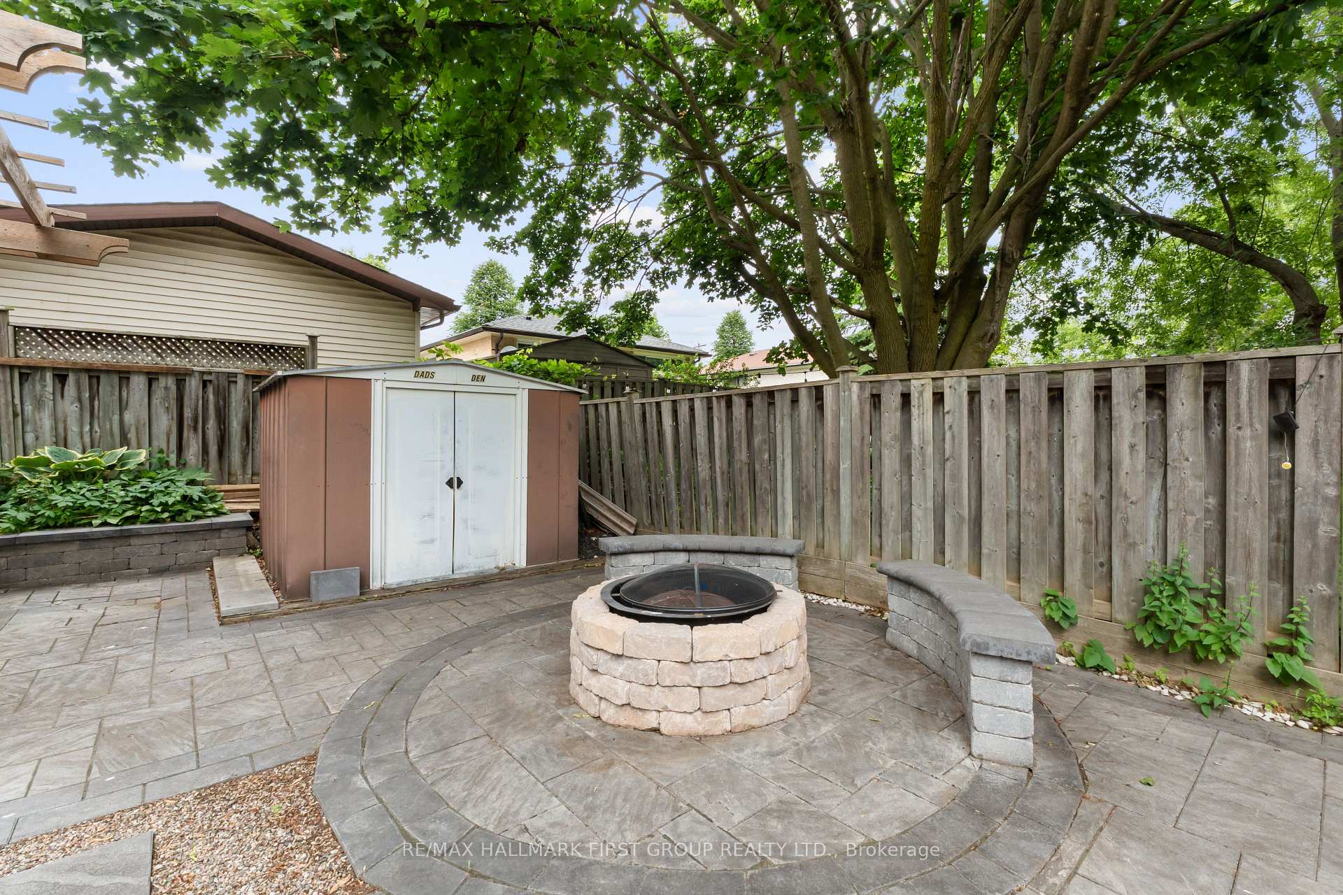 Photo 40 of 945 Donovan Crescent, Whitby, Williamsburg — HOMEH