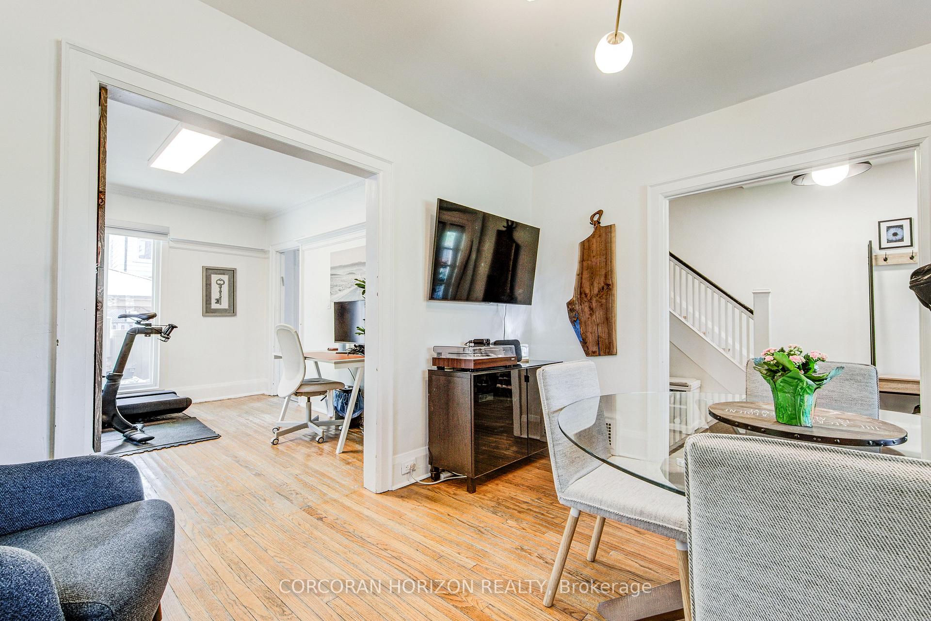 Photo 19 of 77 Montgomery Avenue, Toronto, Yonge-Eglinton — HOMEH