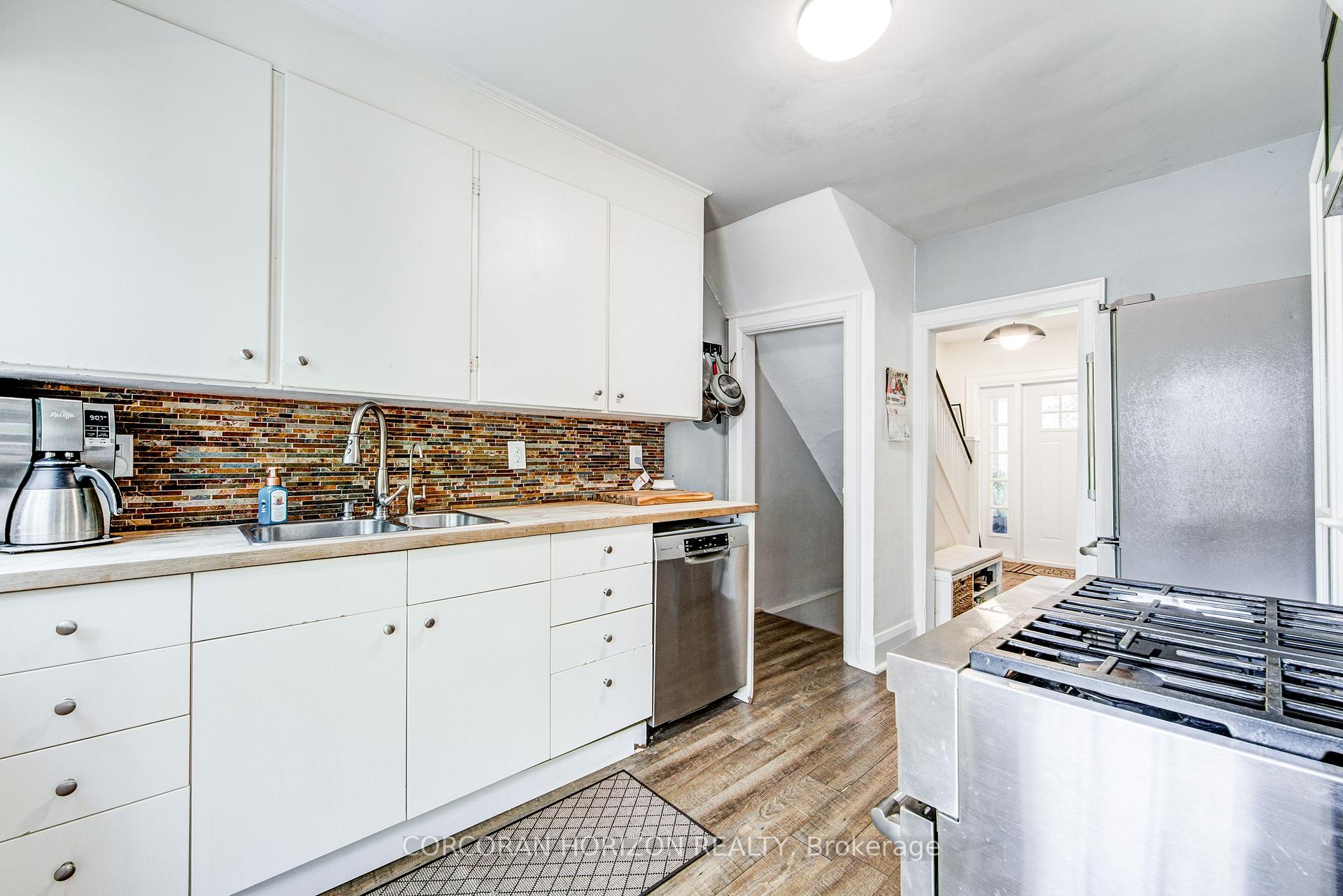 Photo 18 of 77 Montgomery Avenue, Toronto, Yonge-Eglinton — HOMEH