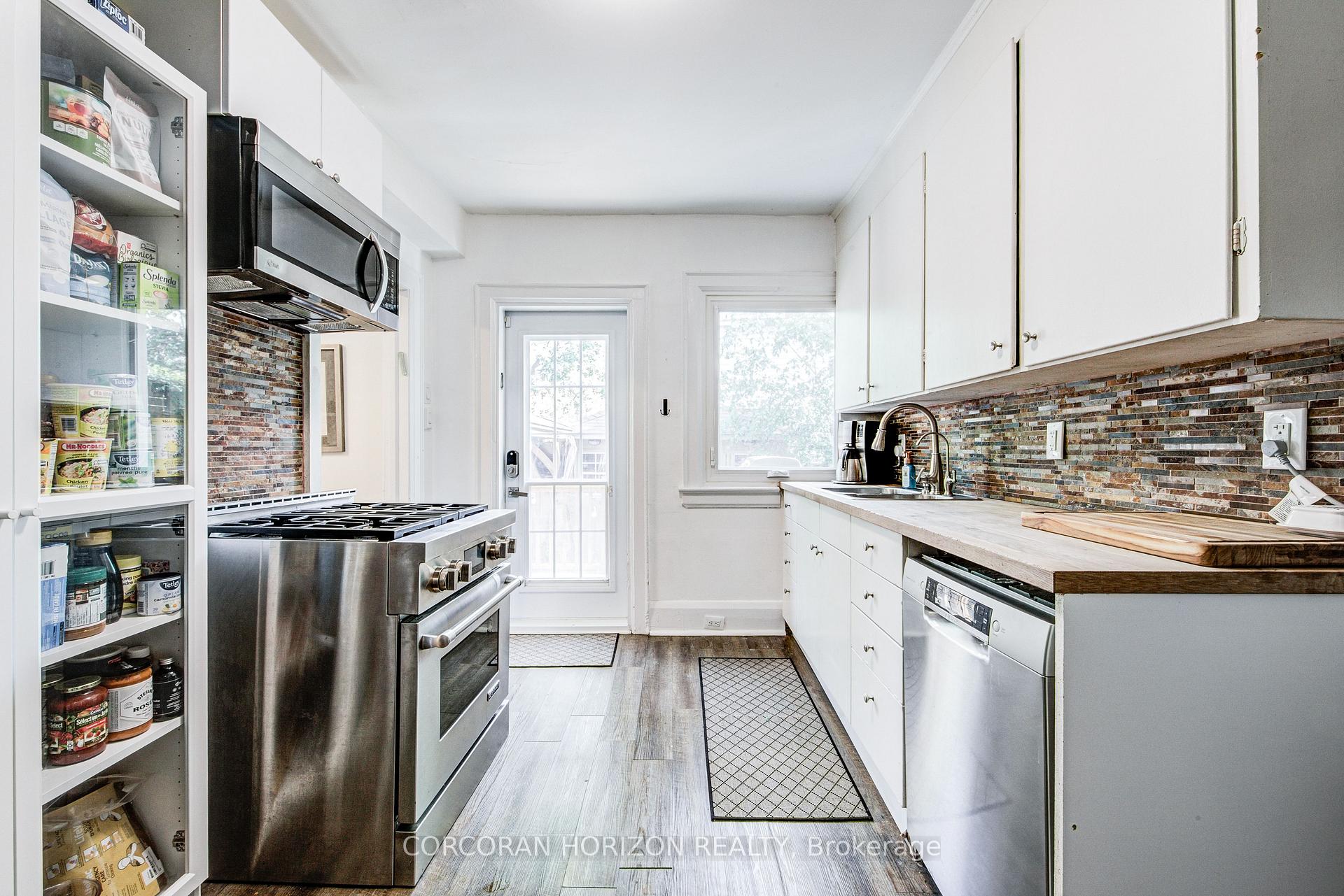 Photo 22 of 77 Montgomery Avenue, Toronto, Yonge-Eglinton — HOMEH