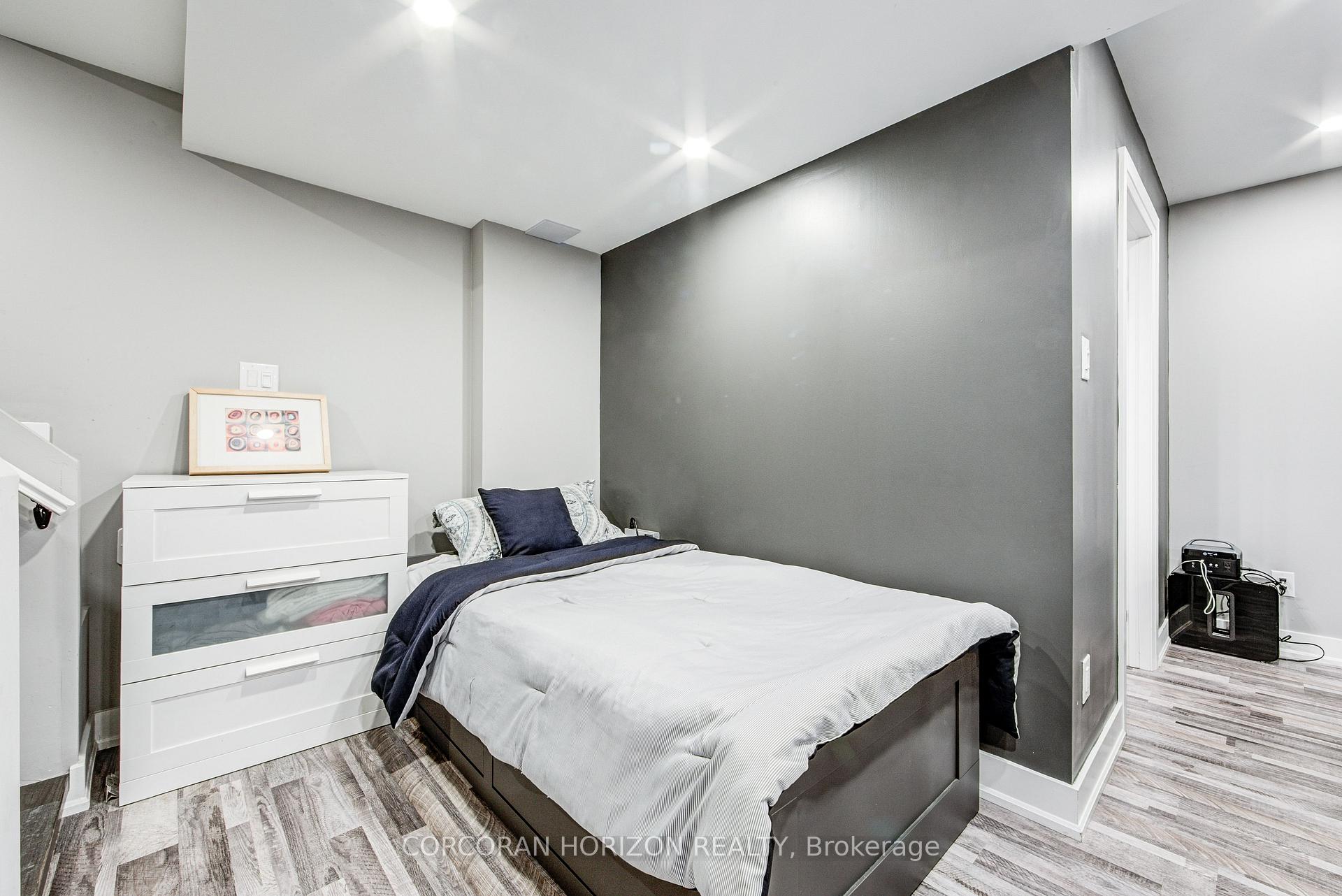 Photo 32 of 77 Montgomery Avenue, Toronto, Yonge-Eglinton — HOMEH