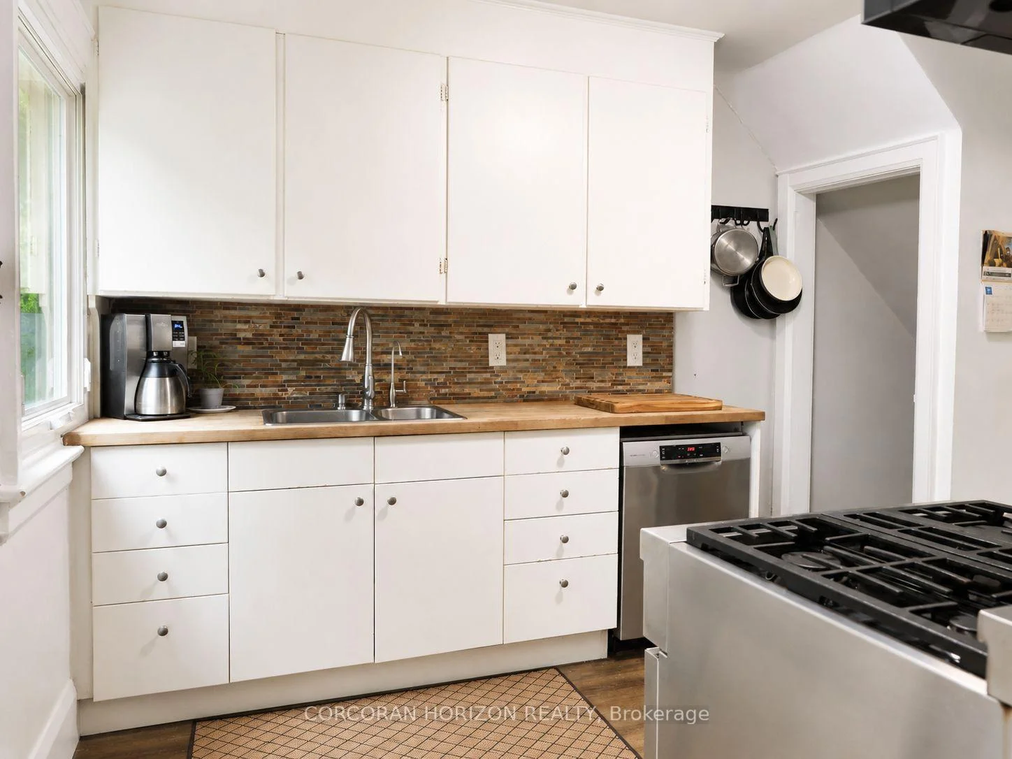 Photo 28 of 77 Montgomery Avenue, Toronto, Yonge-Eglinton — HOMEH