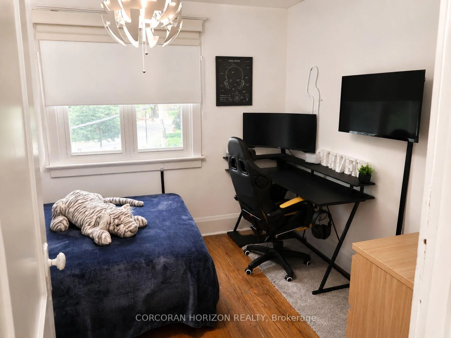 Photo 46 of 77 Montgomery Avenue, Toronto, Yonge-Eglinton — HOMEH