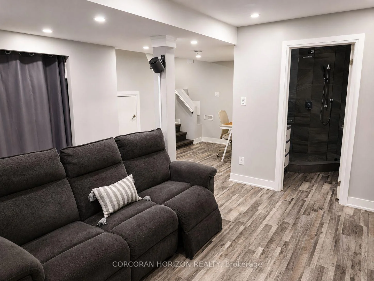 Photo 63 of 77 Montgomery Avenue, Toronto, Yonge-Eglinton — HOMEH