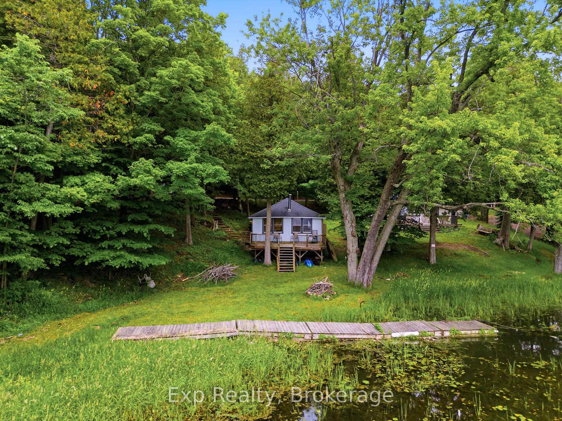 Photo of 2077 Hambly Lane