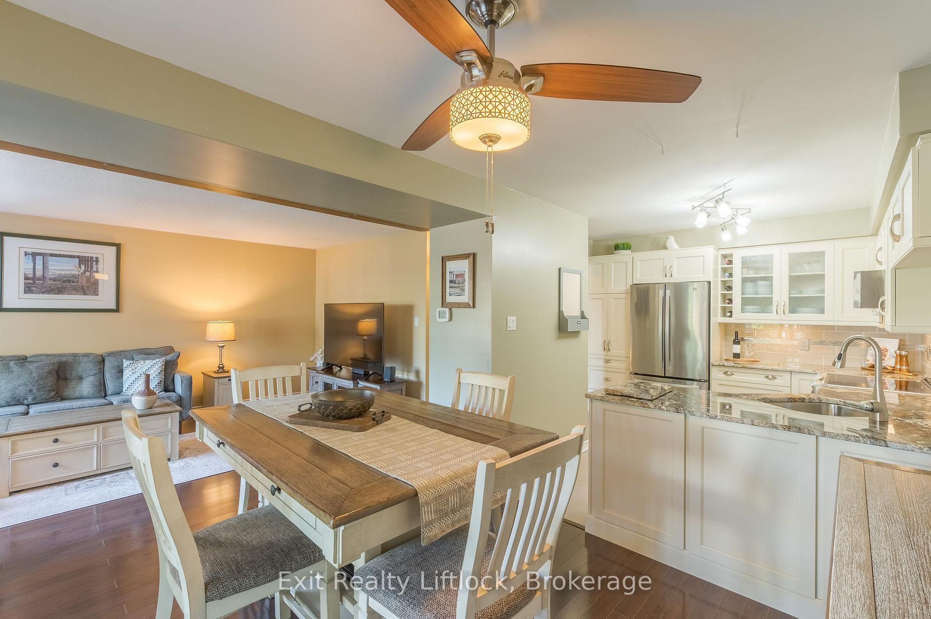 Photo 8 of 8 Wilkins Crescent, Clarington, Courtice — HOMEH