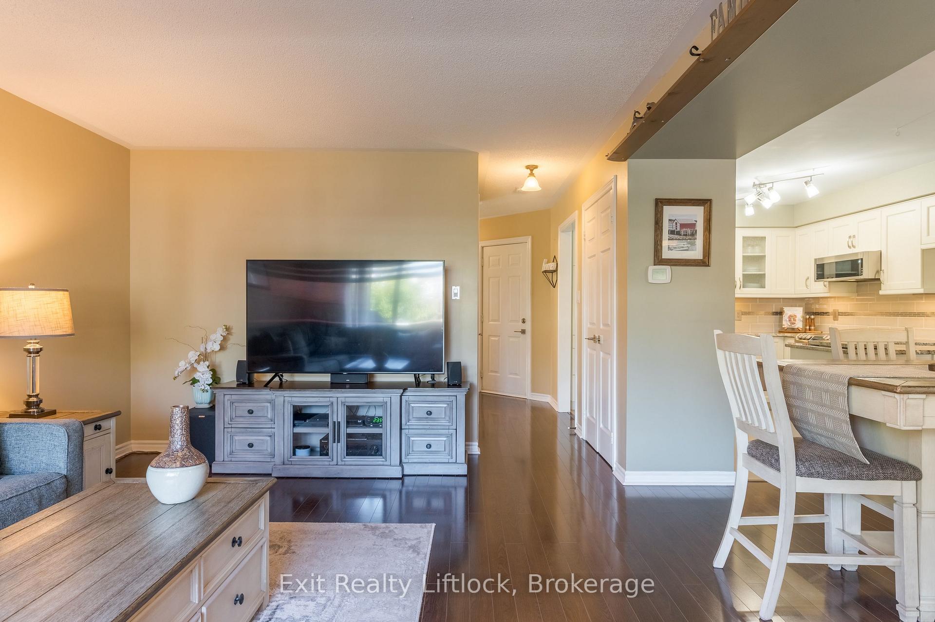 Photo 15 of 8 Wilkins Crescent, Clarington, Courtice — HOMEH