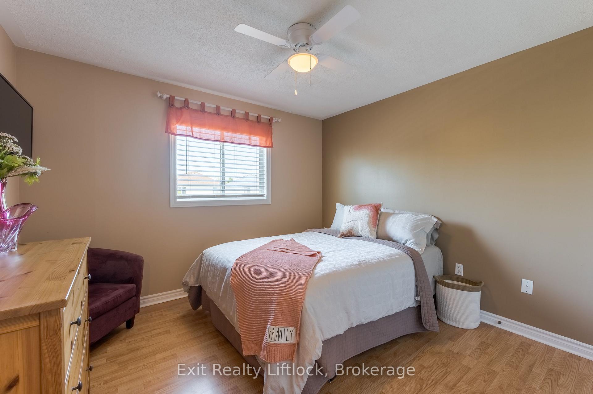Photo 37 of 8 Wilkins Crescent, Clarington, Courtice — HOMEH