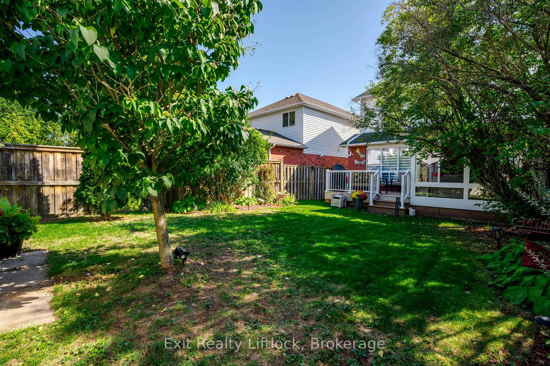 Photo 46 of 8 Wilkins Crescent, Clarington, Courtice — HOMEH