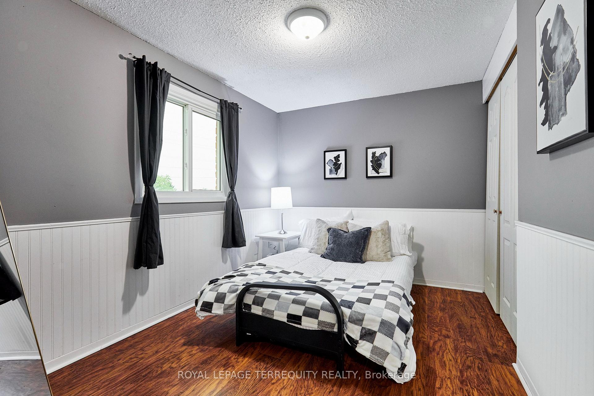 Photo 17 of 26 Field Crescent, Ajax, Central East — HOMEH