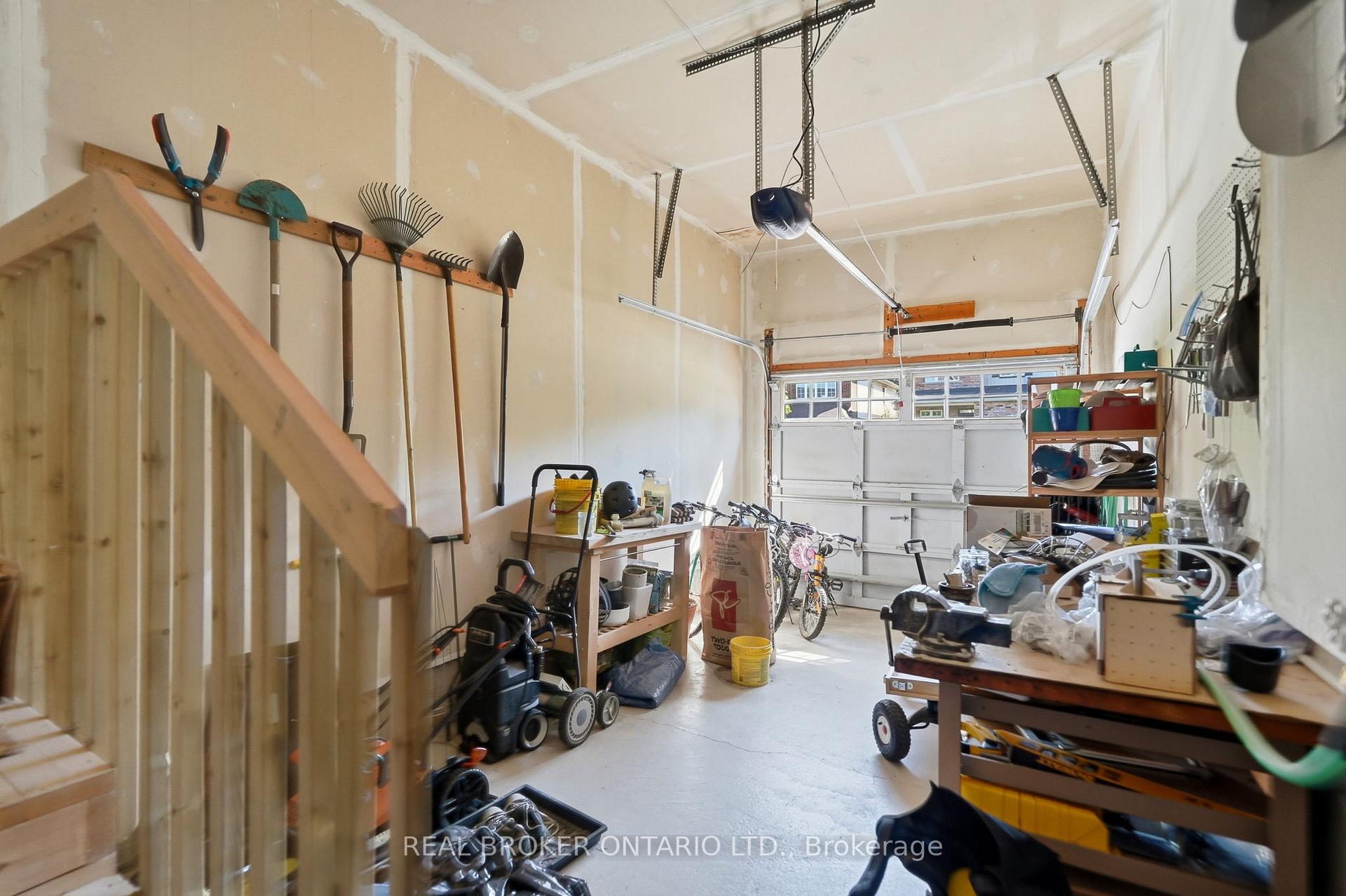 Photo 49 of 80 Bousfield Rise, Hamilton, Waterdown — HOMEH
