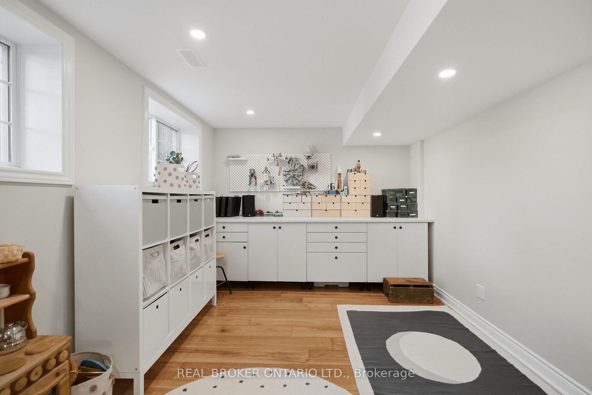 Photo 37 of 80 Bousfield Rise, Hamilton, Waterdown — HOMEH