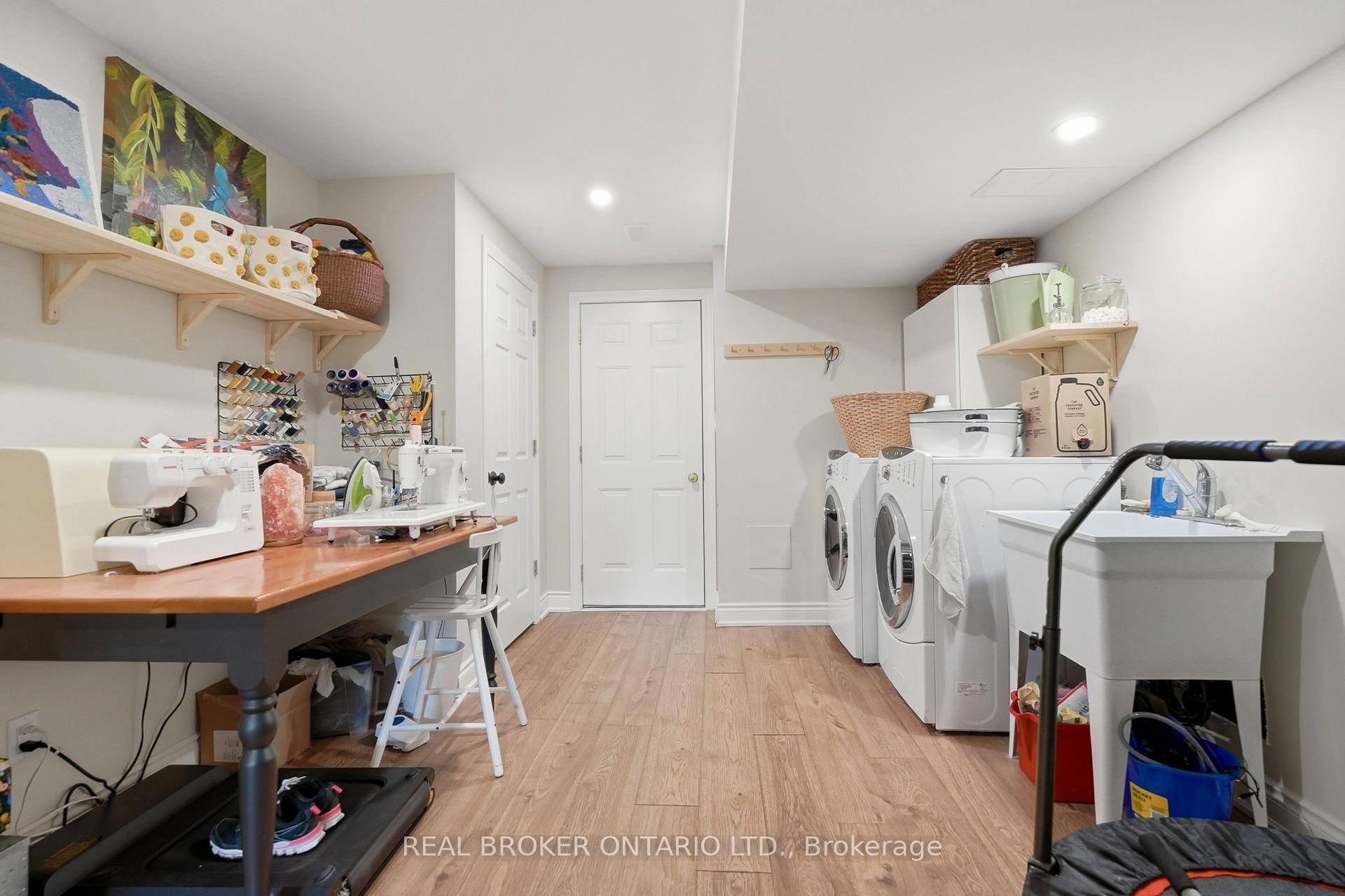 Photo 42 of 80 Bousfield Rise, Hamilton, Waterdown — HOMEH
