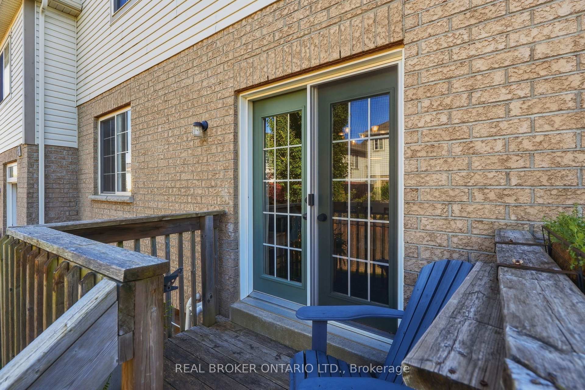 Photo 44 of 80 Bousfield Rise, Hamilton, Waterdown — HOMEH