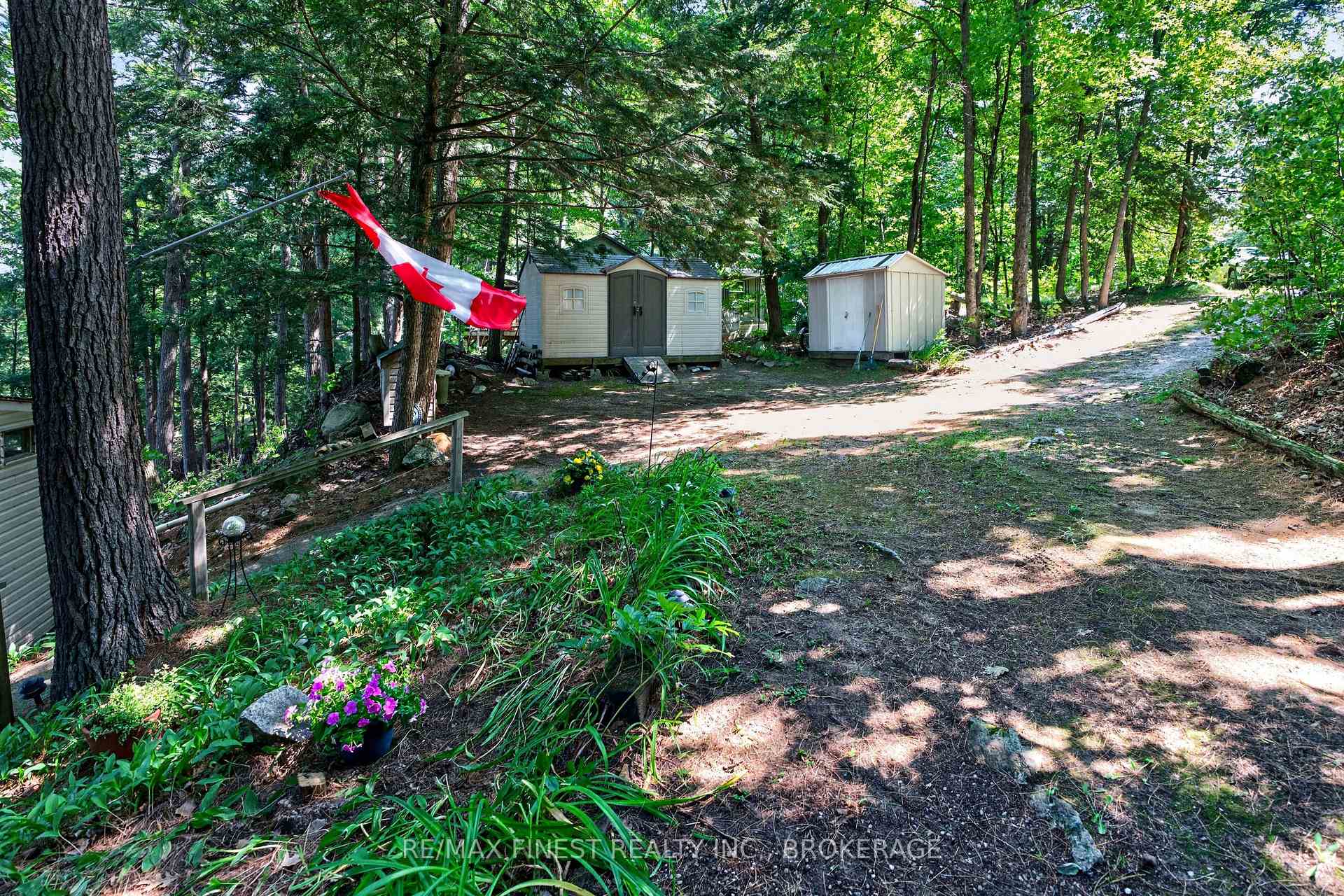 Photo 24 of 701 Davern Lane, Tay Valley, Bathurst/Burgess & Sherbrooke (South Sherbrooke) Twp — HOMEH
