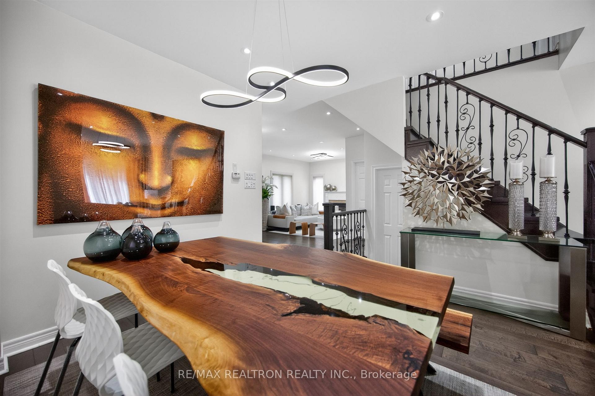 Photo 15 of 5 Yvonne Place, Aurora, Bayview Wellington — HOMEH
