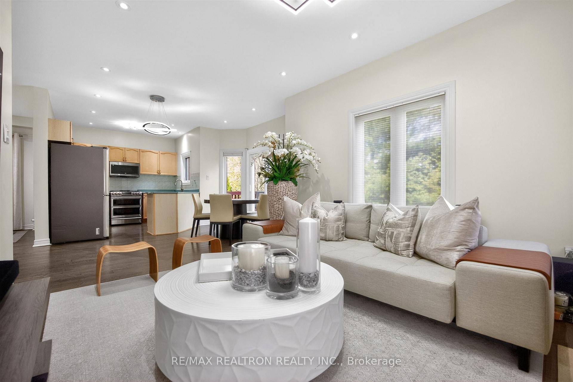Photo 26 of 5 Yvonne Place, Aurora, Bayview Wellington — HOMEH