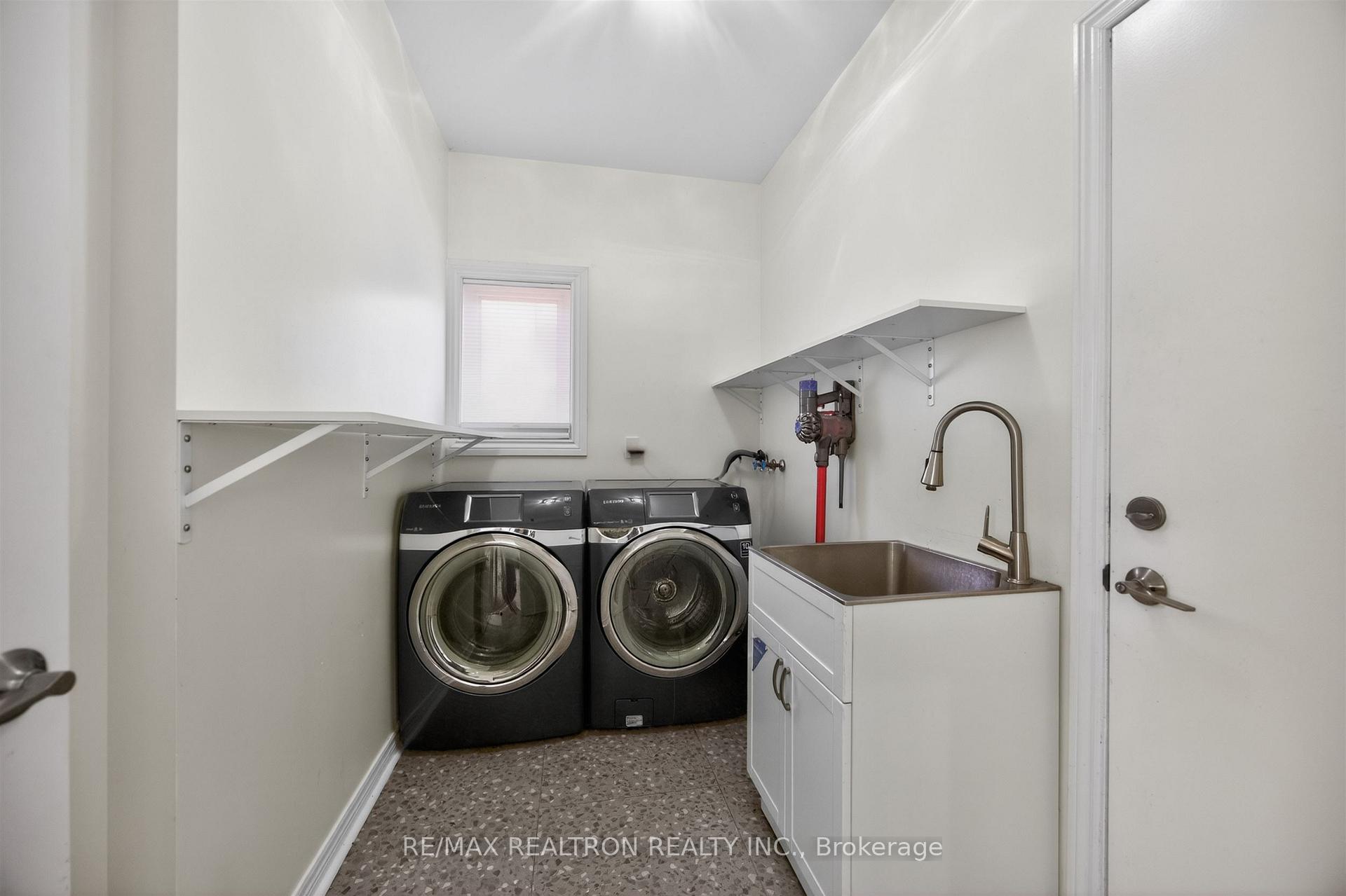Photo 44 of 5 Yvonne Place, Aurora, Bayview Wellington — HOMEH