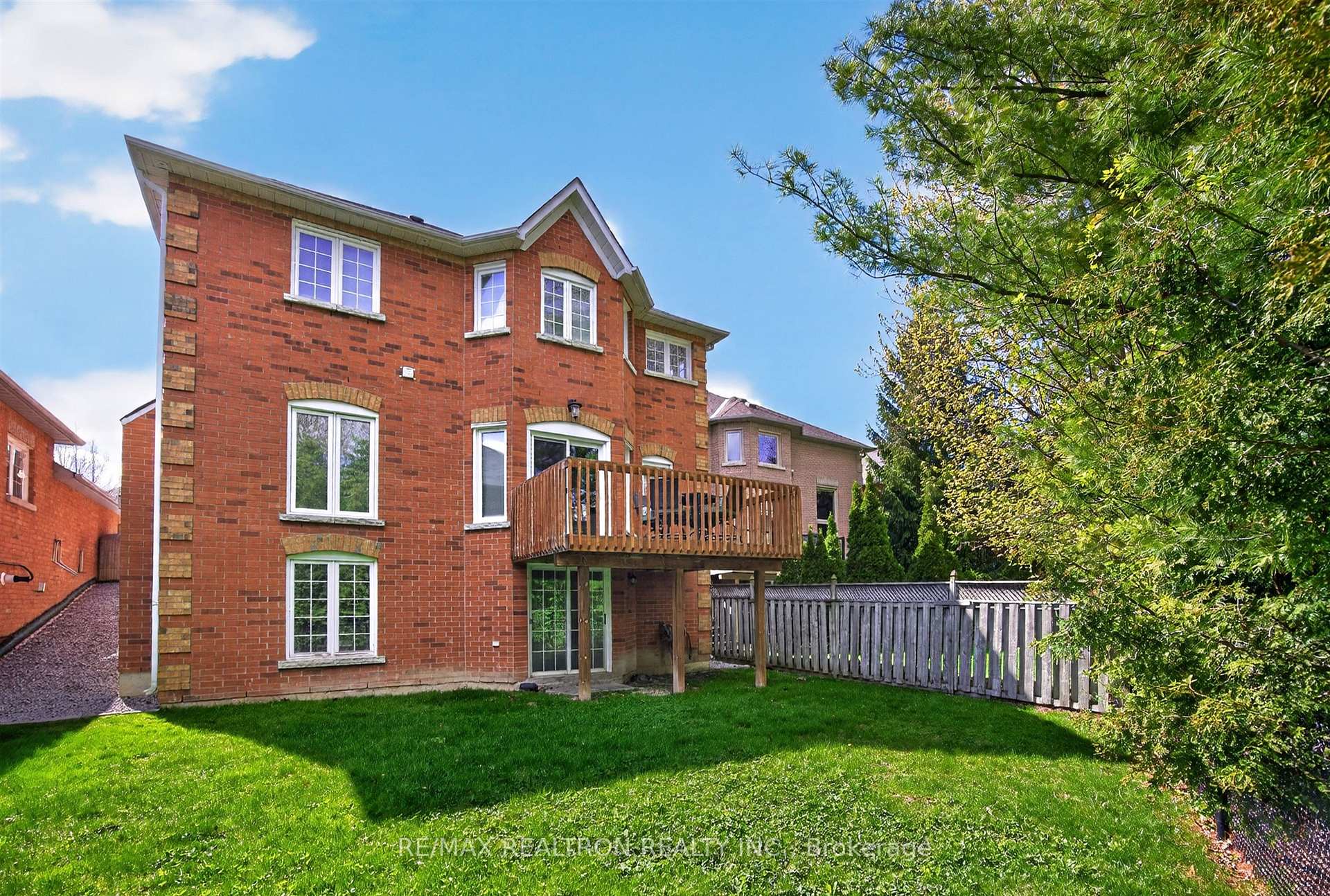 Photo 47 of 5 Yvonne Place, Aurora, Bayview Wellington — HOMEH