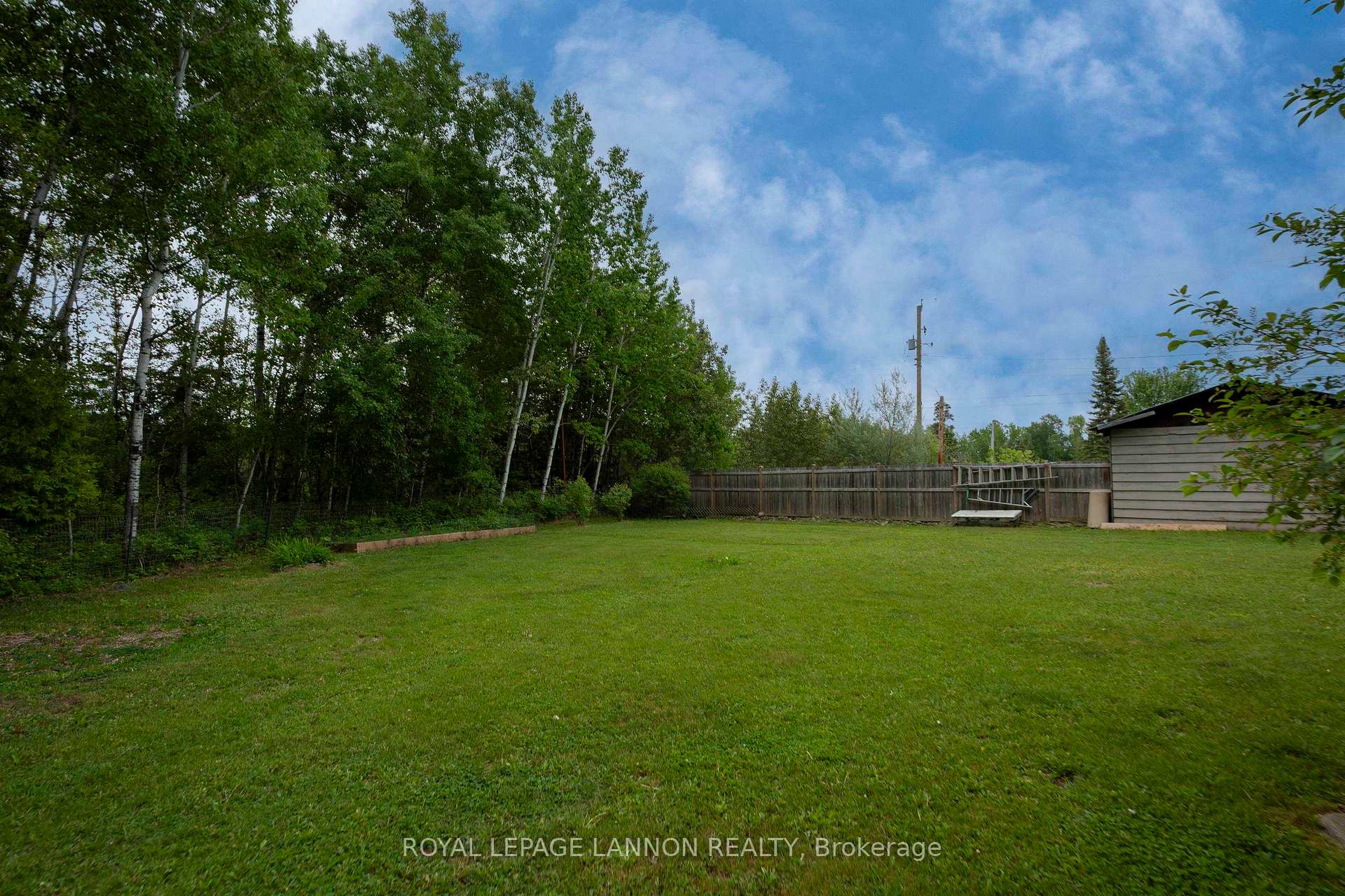 Photo 9 of 6 Hume Rd W, Conmee — HOMEH
