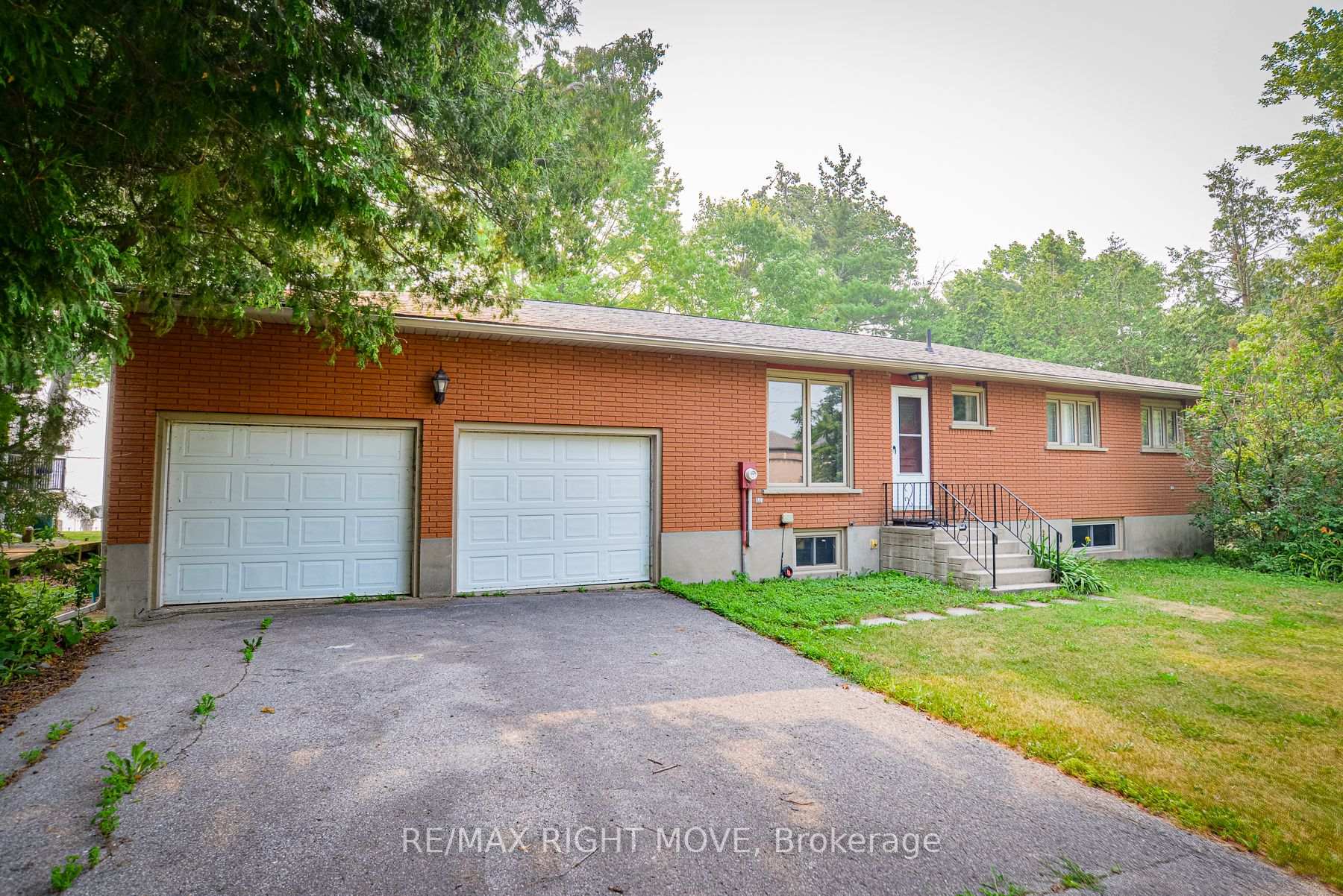 Photo 2 of 3877 Wood Avenue, Severn, West Shore — HOMEH