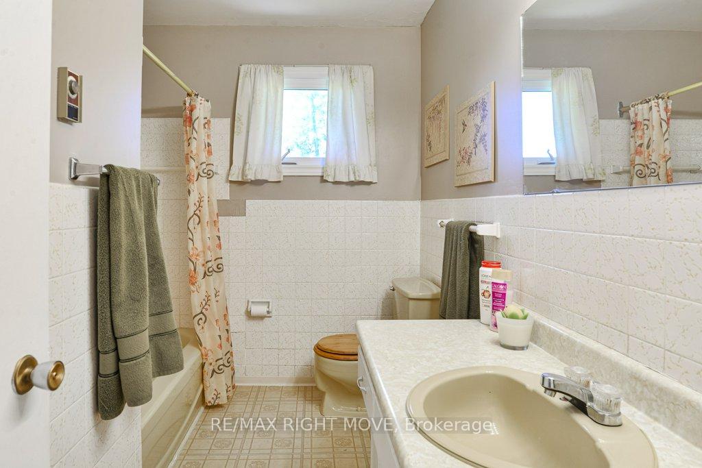 Photo 25 of 3877 Wood Avenue, Severn, West Shore — HOMEH