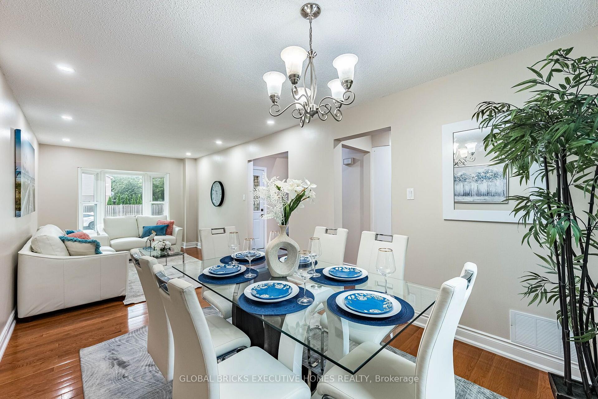 Photo 16 of 2150 Hunt Crescent, Burlington, Headon — HOMEH