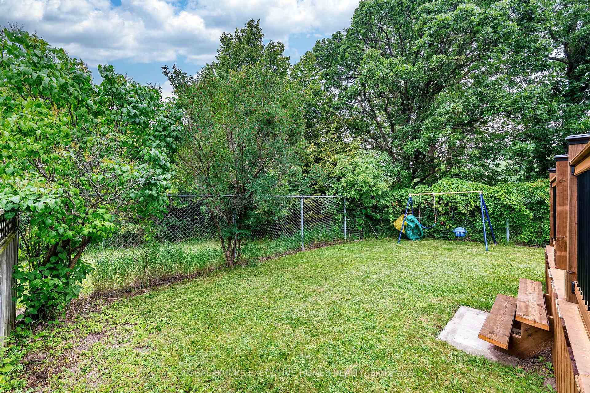 Photo 44 of 2150 Hunt Crescent, Burlington, Headon — HOMEH