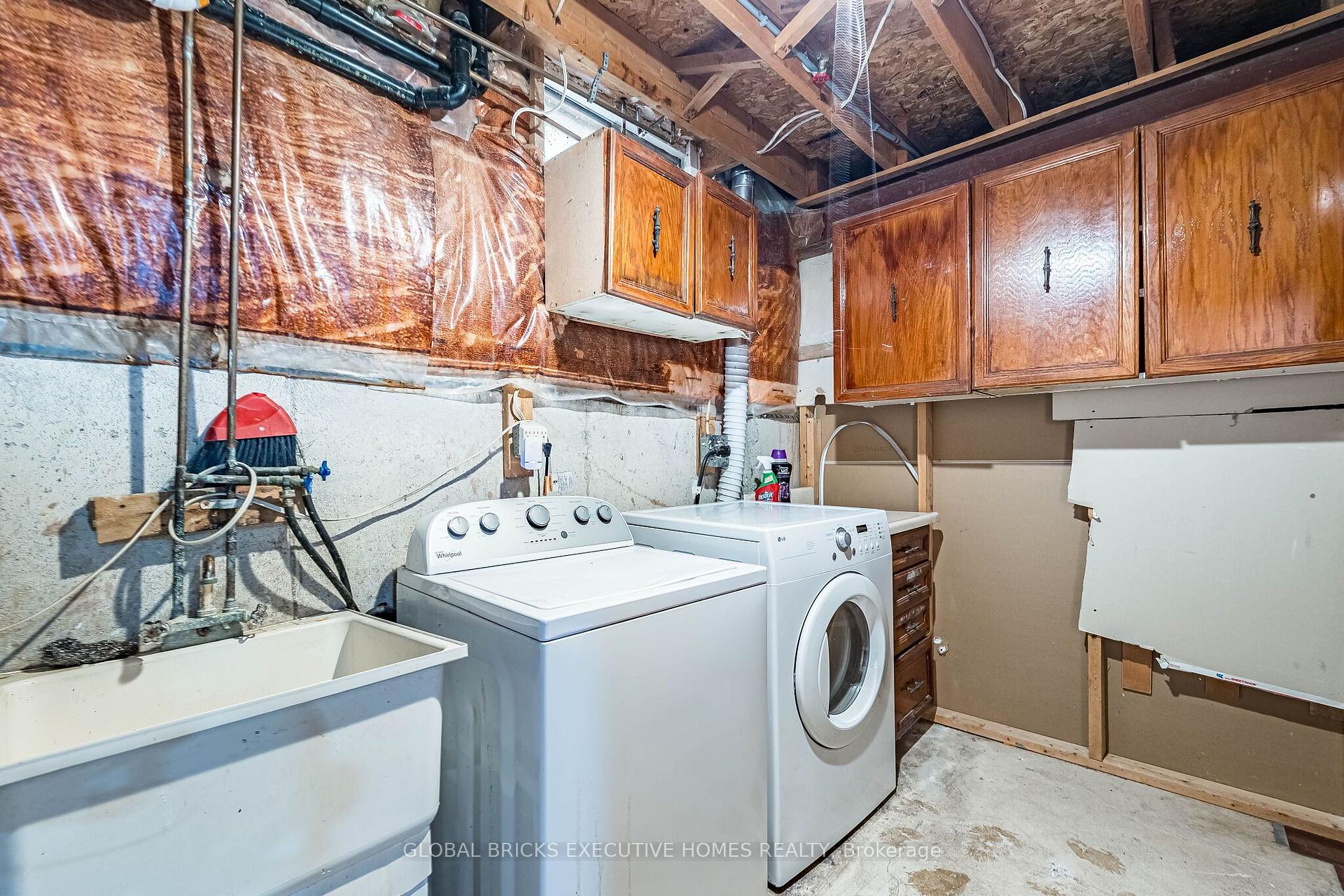 Photo 46 of 2150 Hunt Crescent, Burlington, Headon — HOMEH