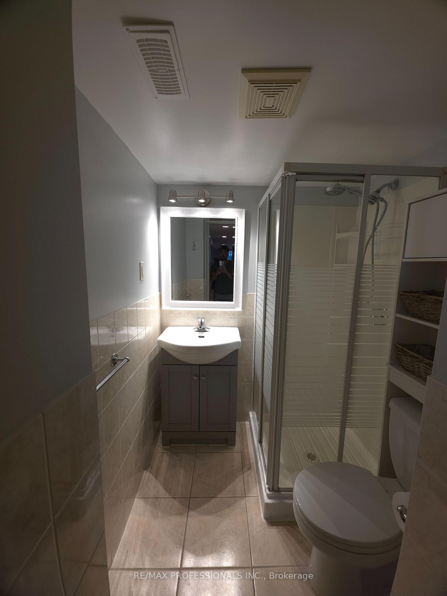 Photo 8 of Unit Bsmt, 13 Beechgrove Crescent, Markham, Milliken Mills West — HOMEH