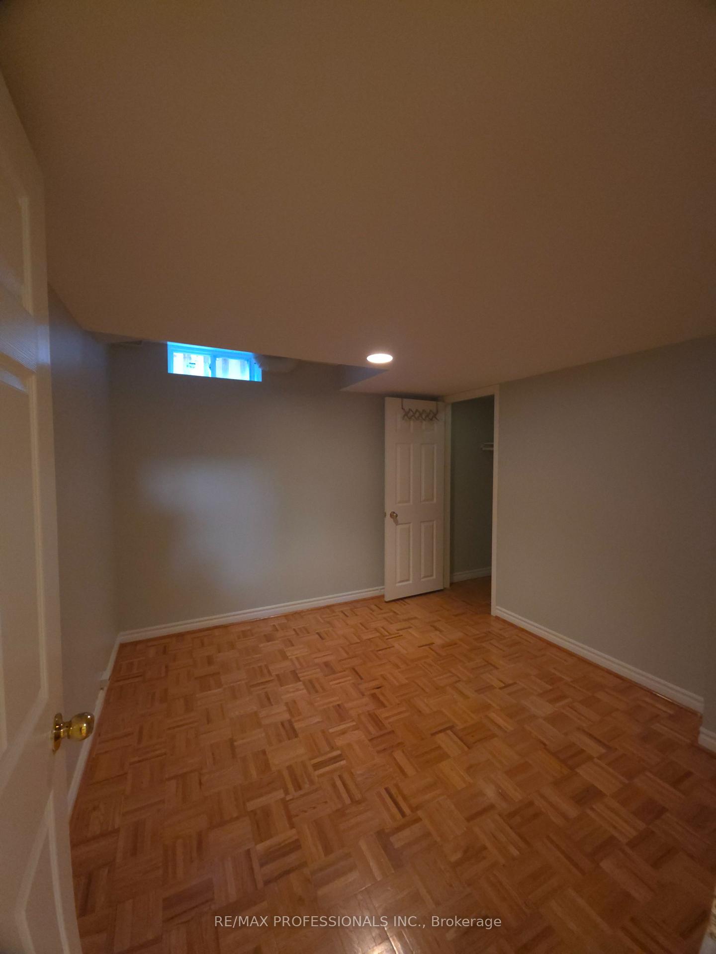 Photo 12 of Unit Bsmt, 13 Beechgrove Crescent, Markham, Milliken Mills West — HOMEH