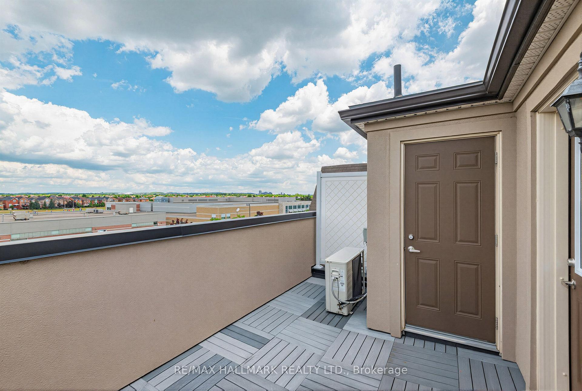 Photo 14 of Unit 1, 181 Parktree Drive, Vaughan, Maple — HOMEH