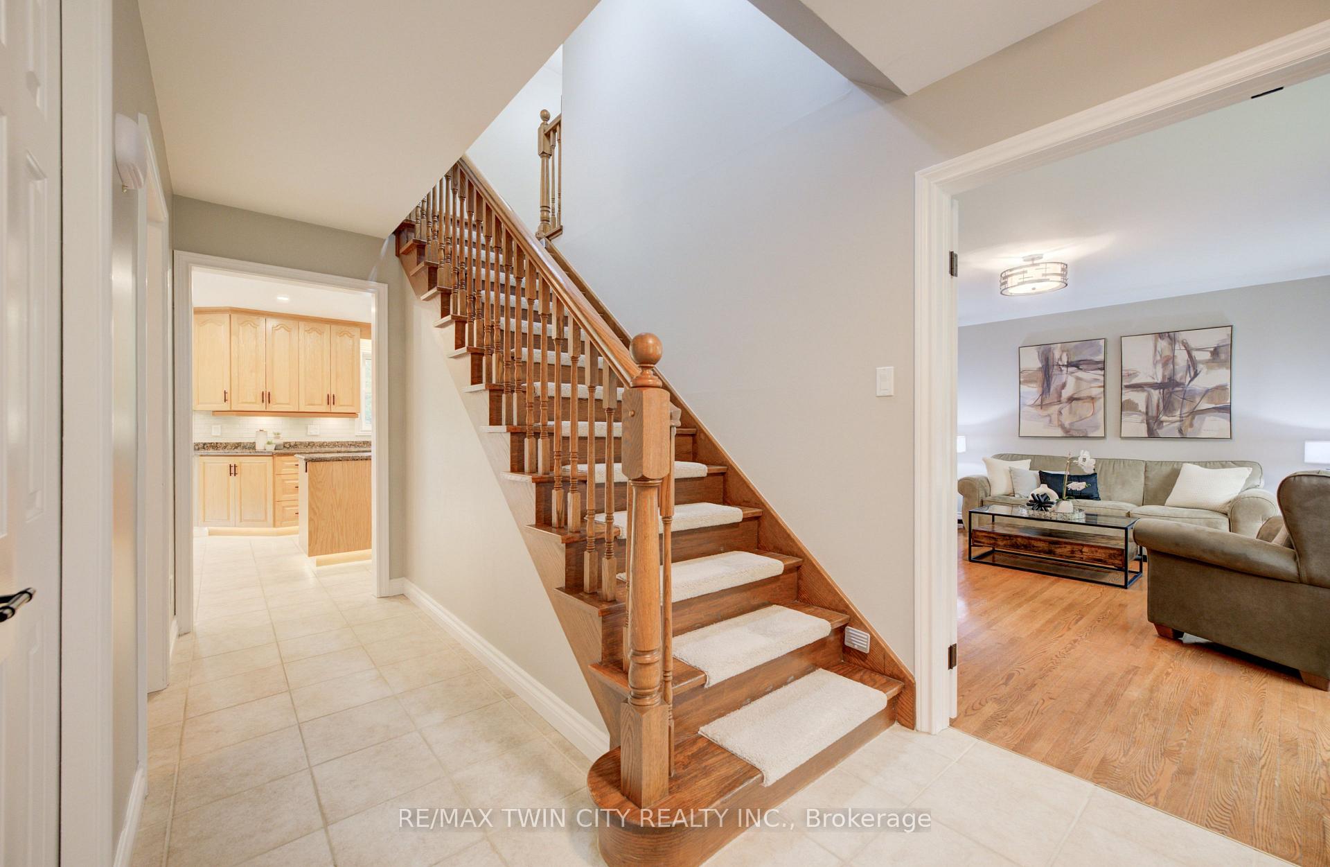 Photo 4 of 5 Danube Drive, Woolwich — HOMEH