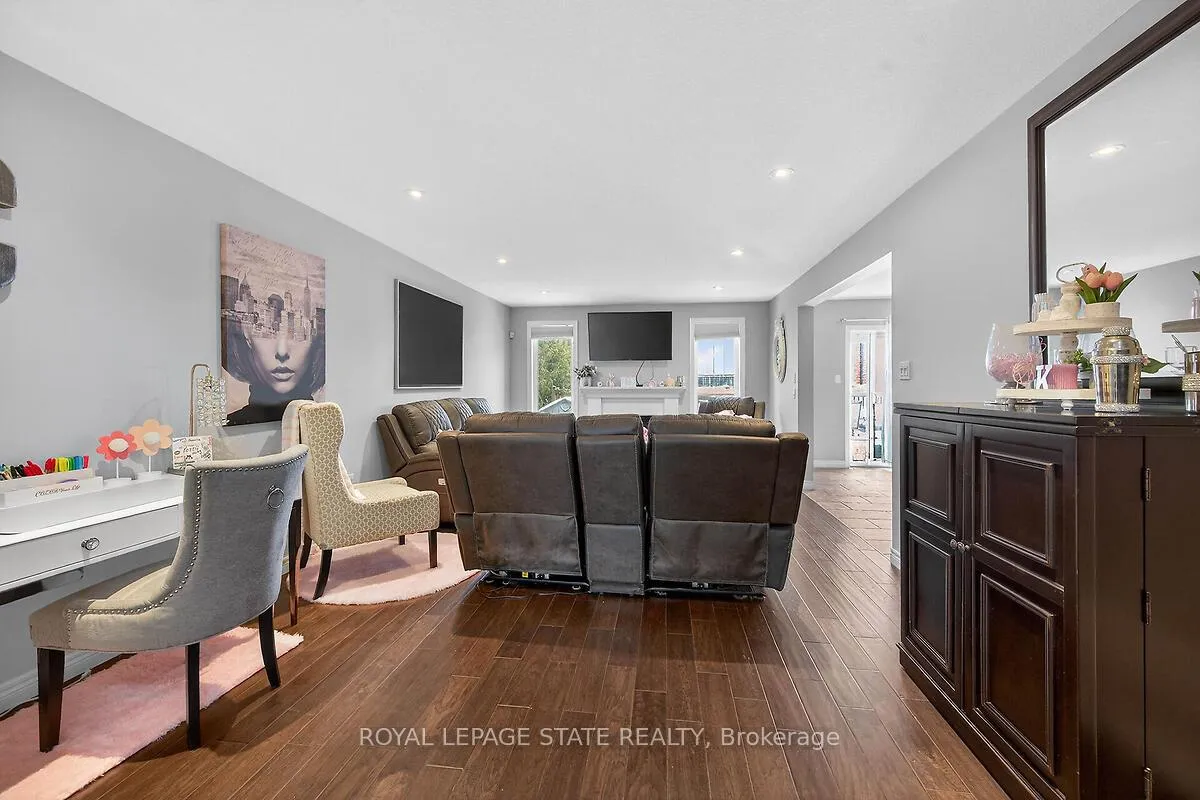 Photo 8 of 71 Jessica Street, Hamilton, Chappel — HOMEH