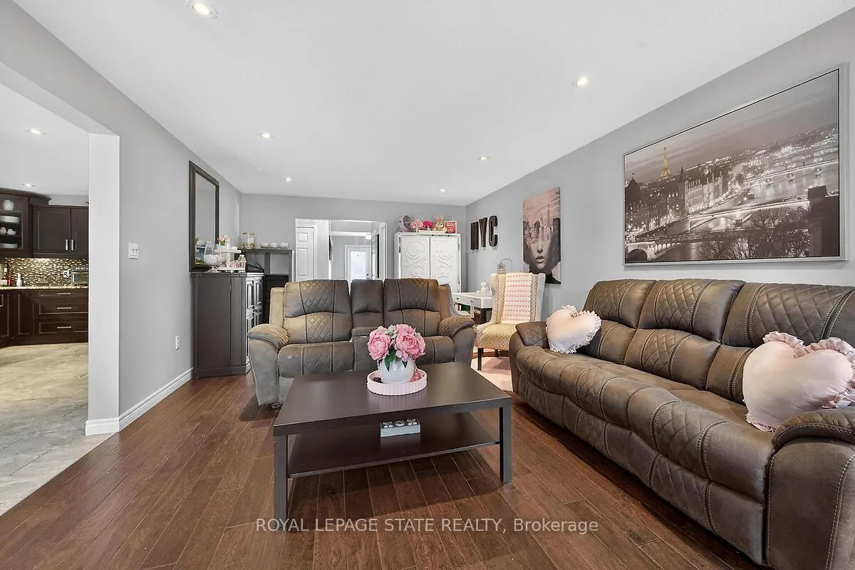 Photo 13 of 71 Jessica Street, Hamilton, Chappel — HOMEH