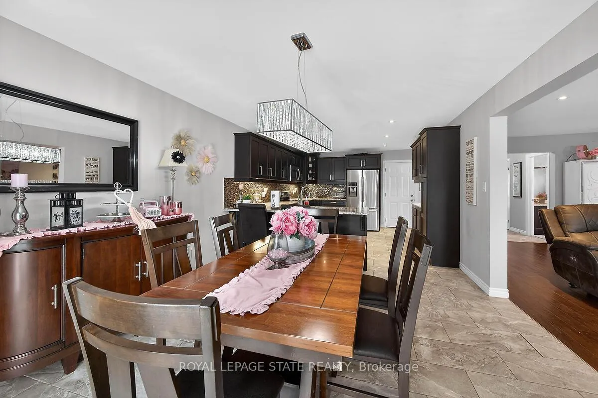 Photo 17 of 71 Jessica Street, Hamilton, Chappel — HOMEH