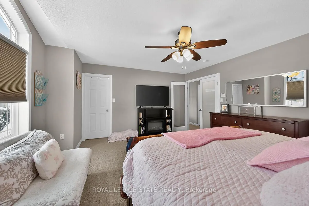 Photo 33 of 71 Jessica Street, Hamilton, Chappel — HOMEH