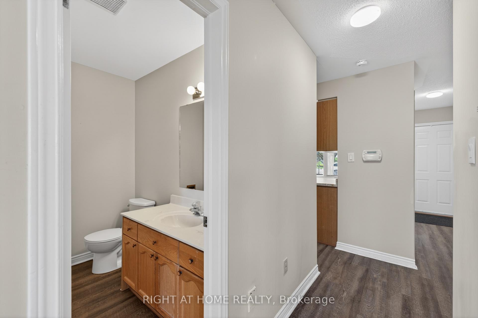 Photo 15 of Unit 14, 308 Conway Drive, London, South W — HOMEH