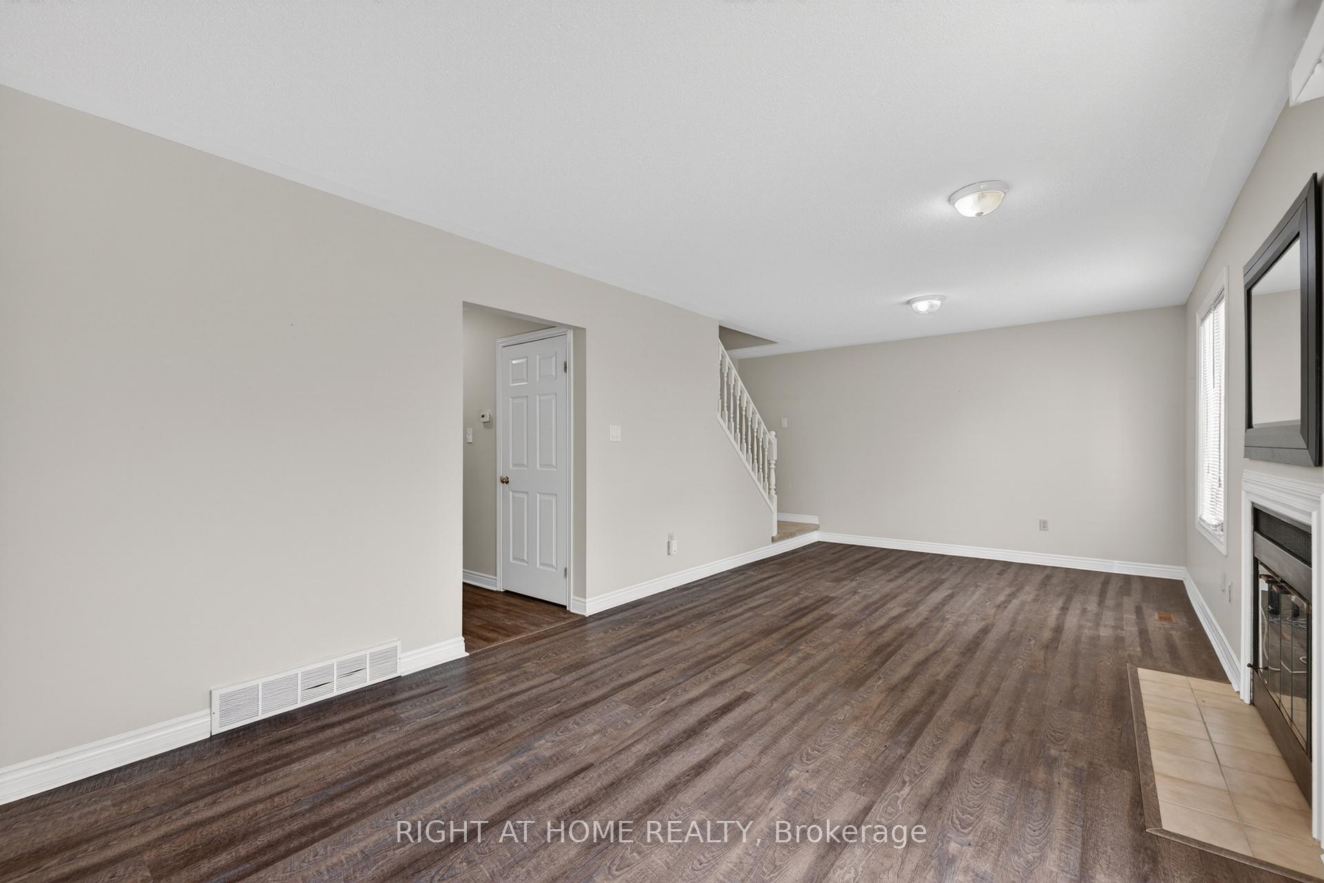 Photo 18 of Unit 14, 308 Conway Drive, London, South W — HOMEH